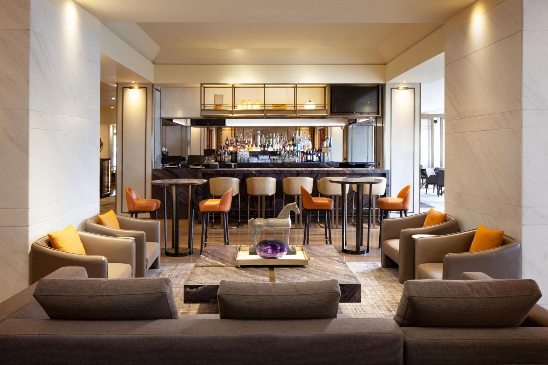 Sheraton Universal photo 61
