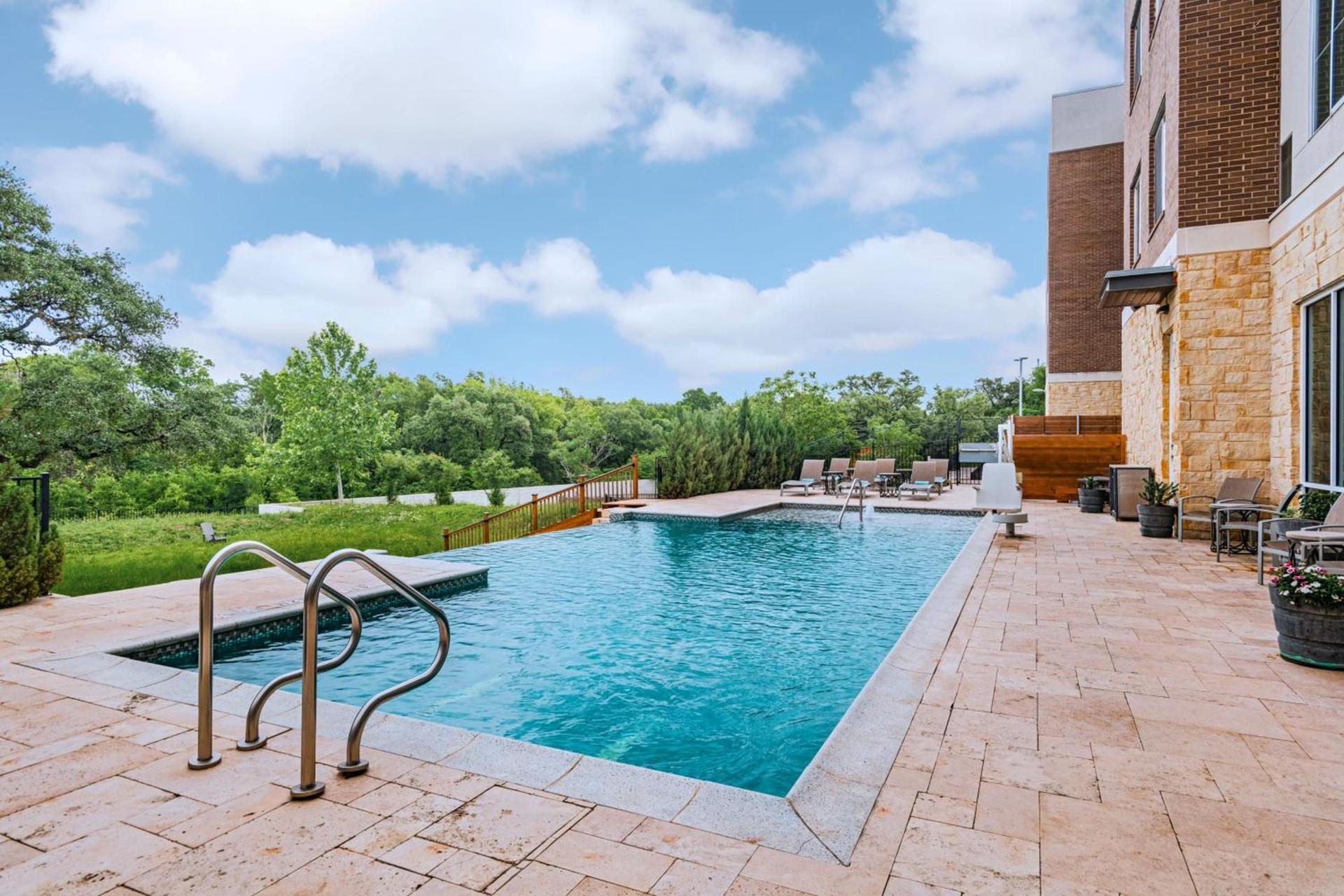 Residence Inn by Marriott Austin Southwest photo 2