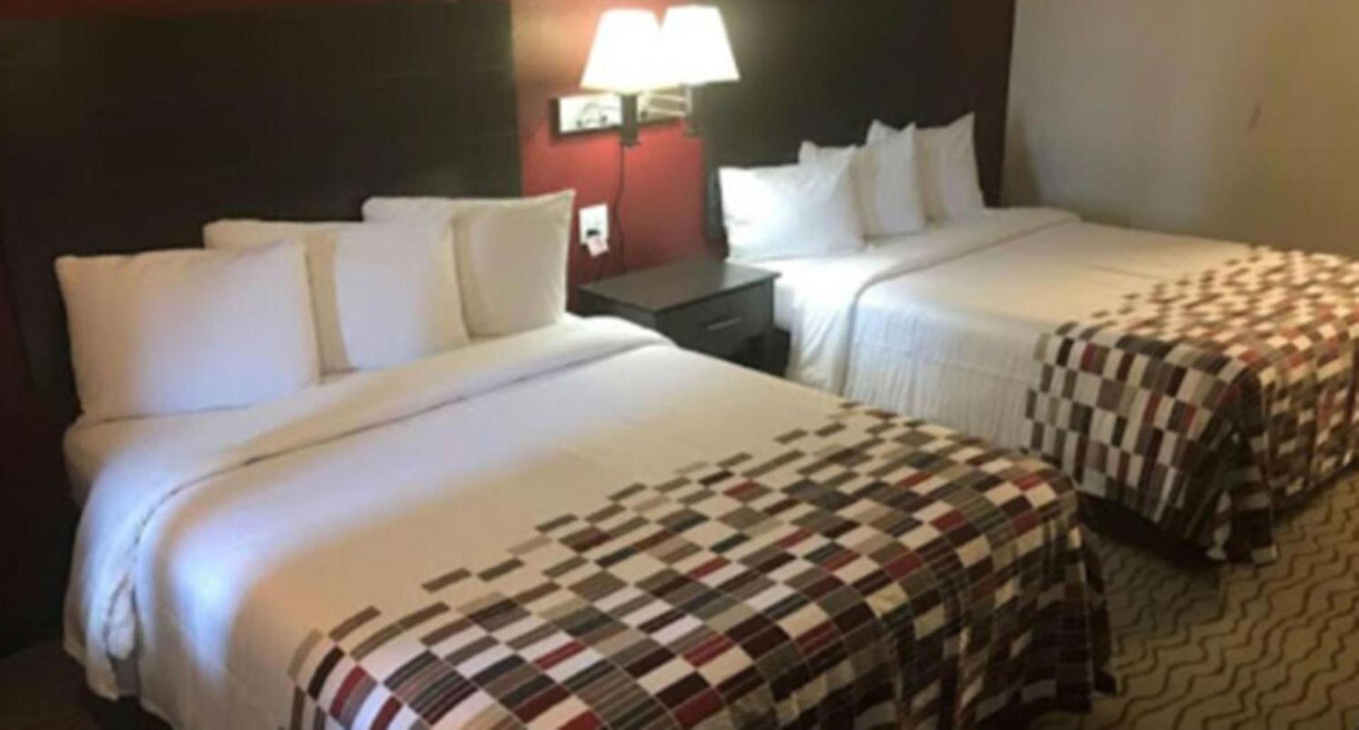 American Inn photo 13