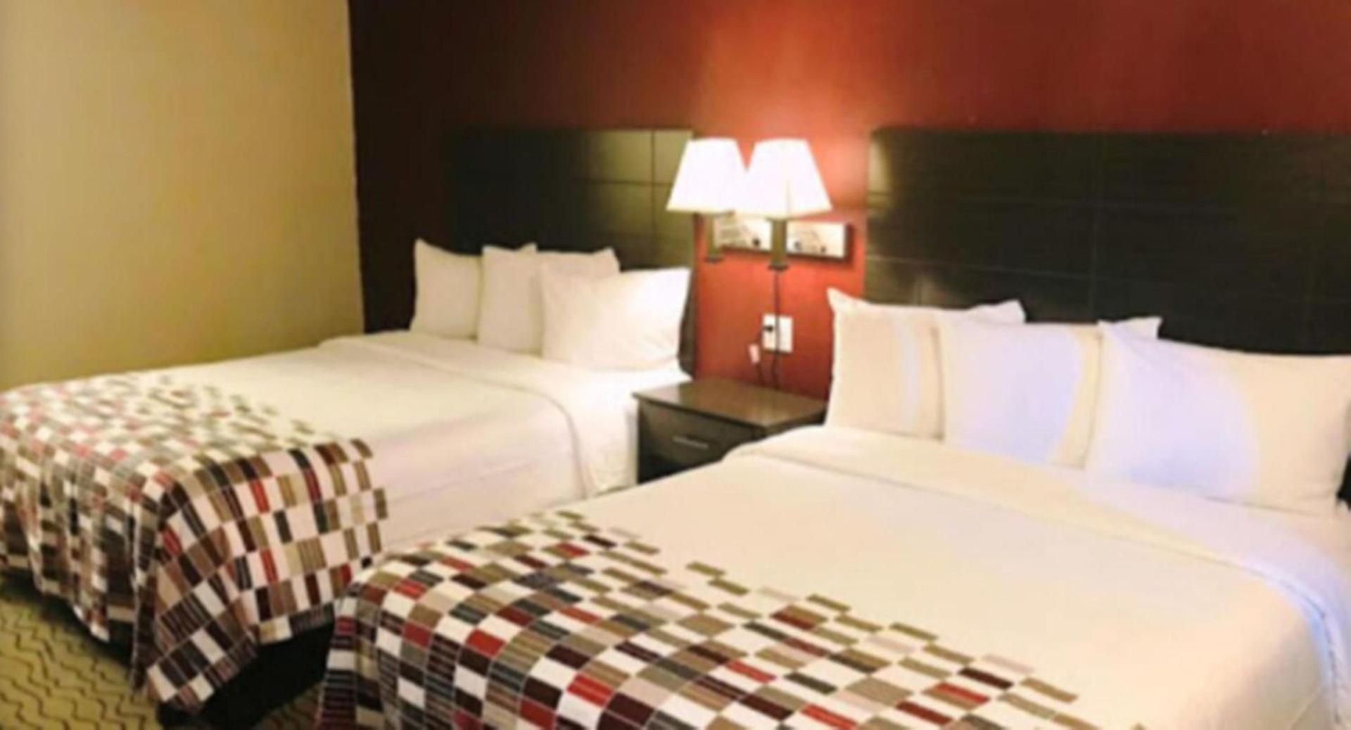 American Inn photo 12