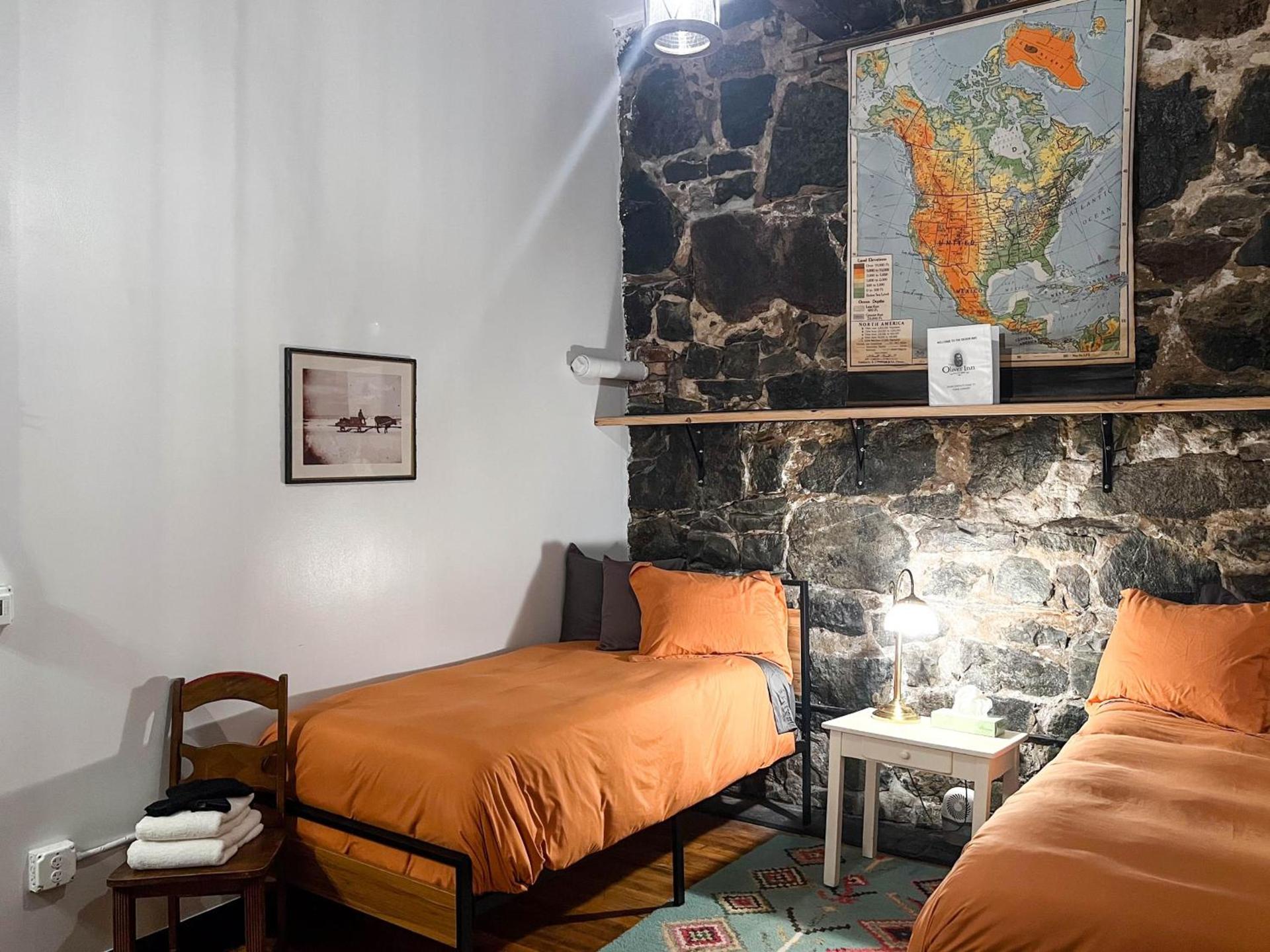 The Oliver Inn photo 63