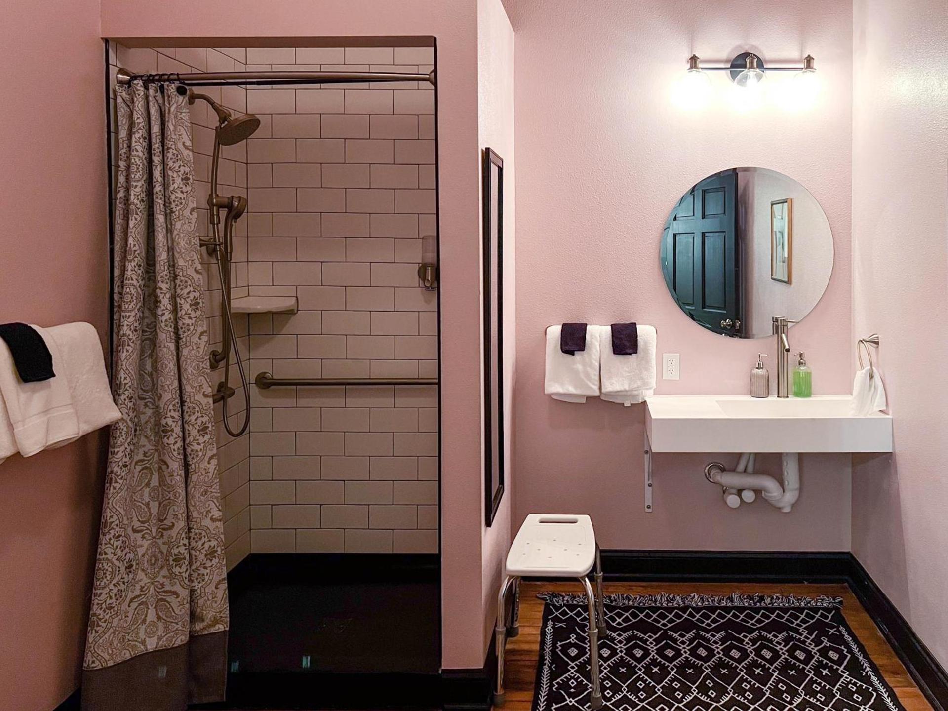 The Oliver Inn photo 42