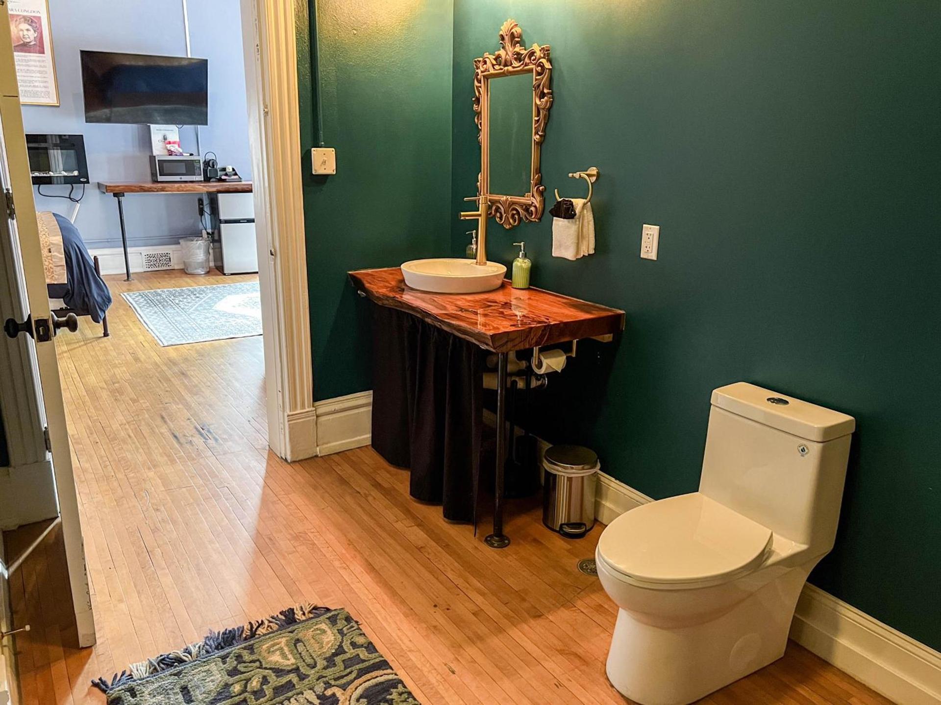 The Oliver Inn photo 52