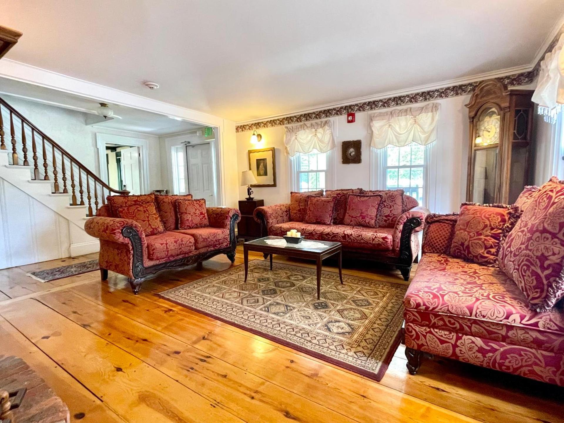 Merrill Farm Inn photo 9