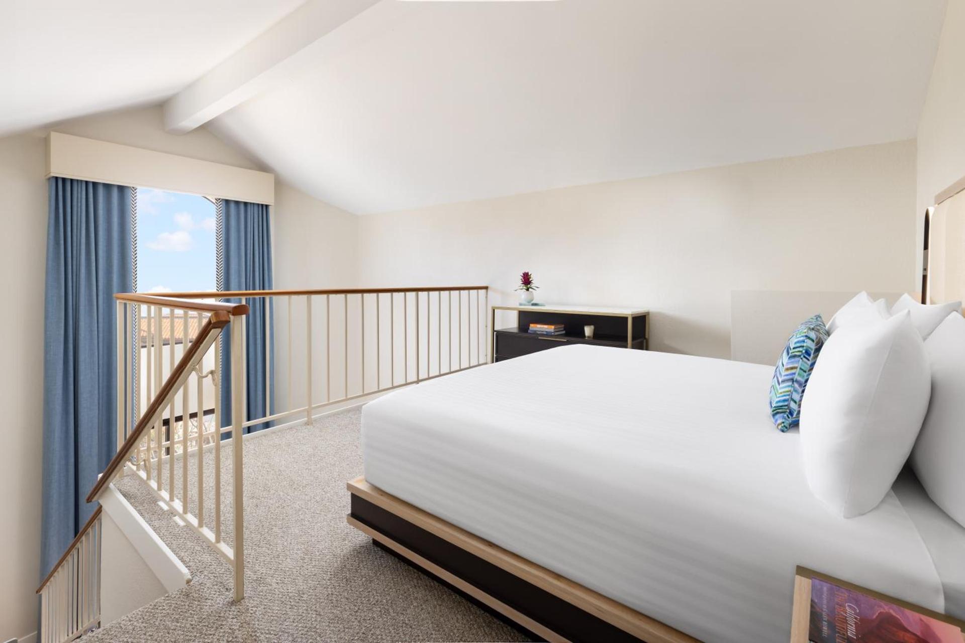 The Anza-a Calabasas Hotel photo 91