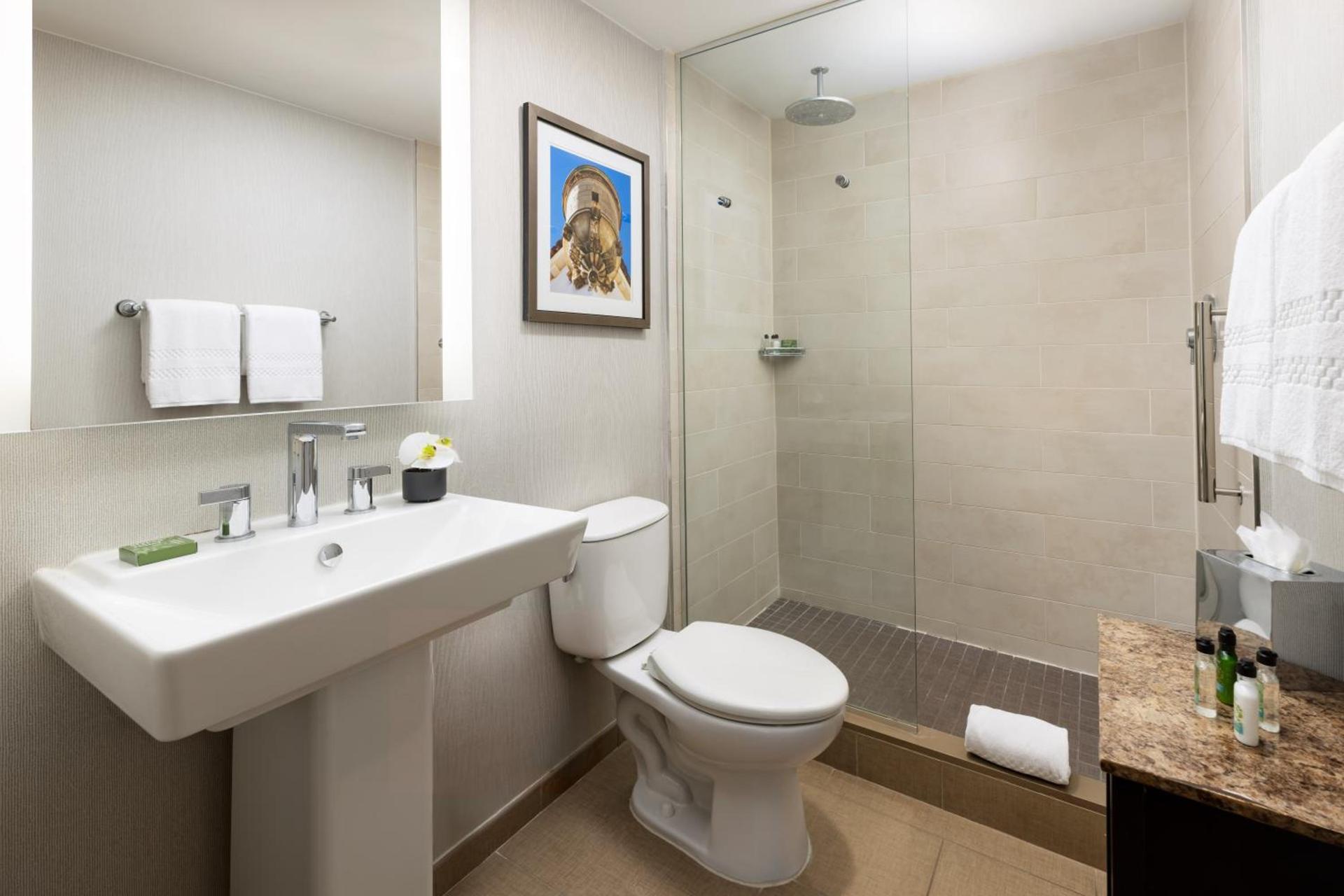 The Anza-a Calabasas Hotel photo 95