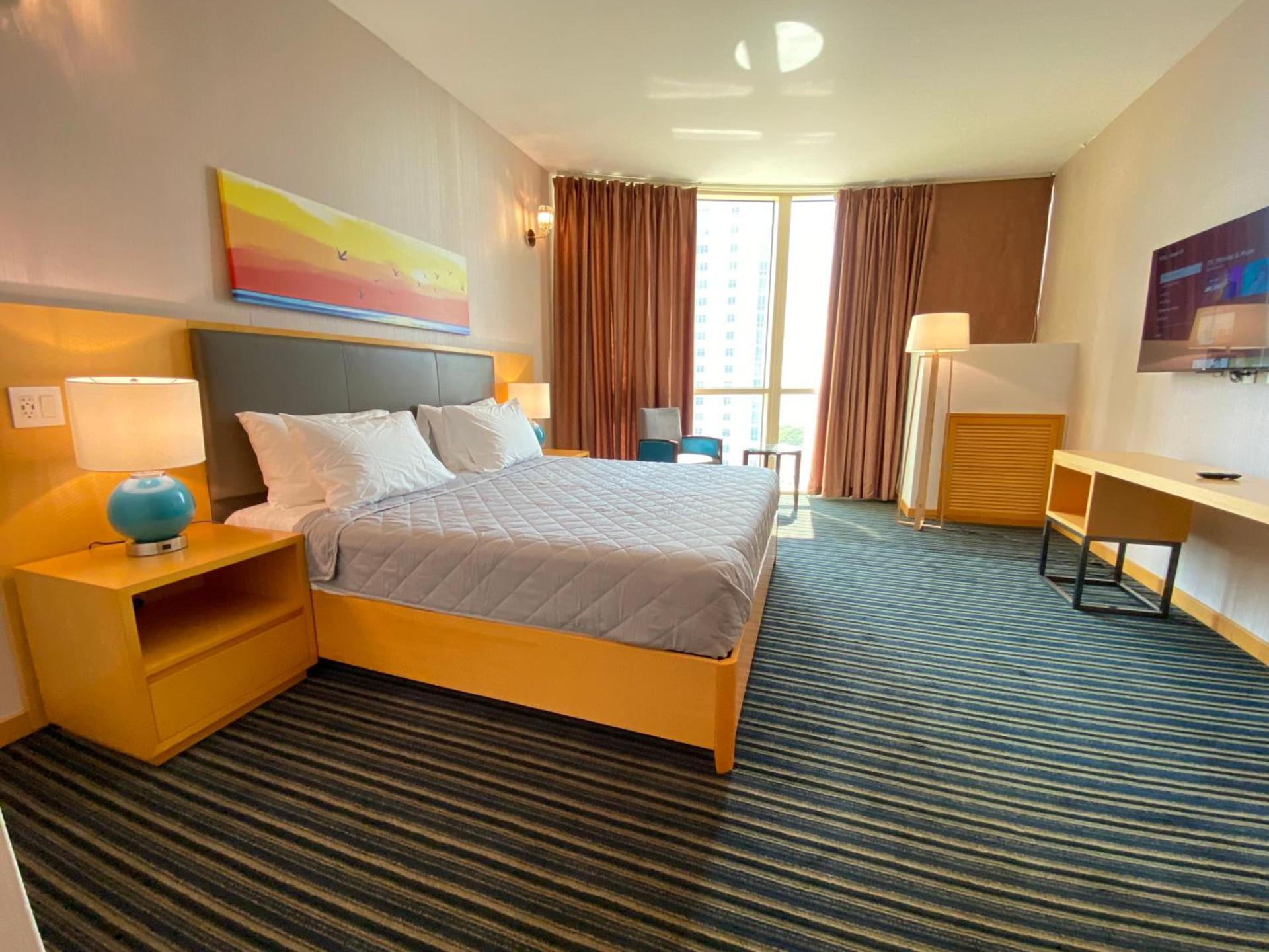 Galaxy Hotel Downtown photo 2