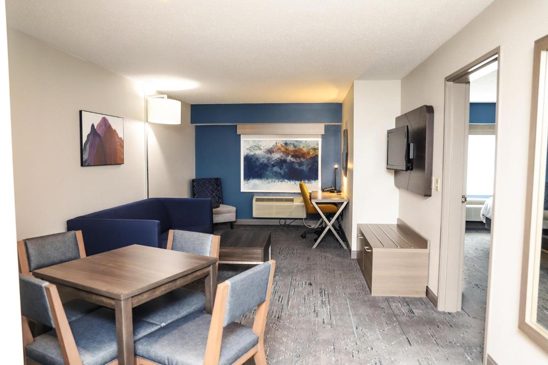 Holiday Inn Express & Suites Donegal by IHG photo 47