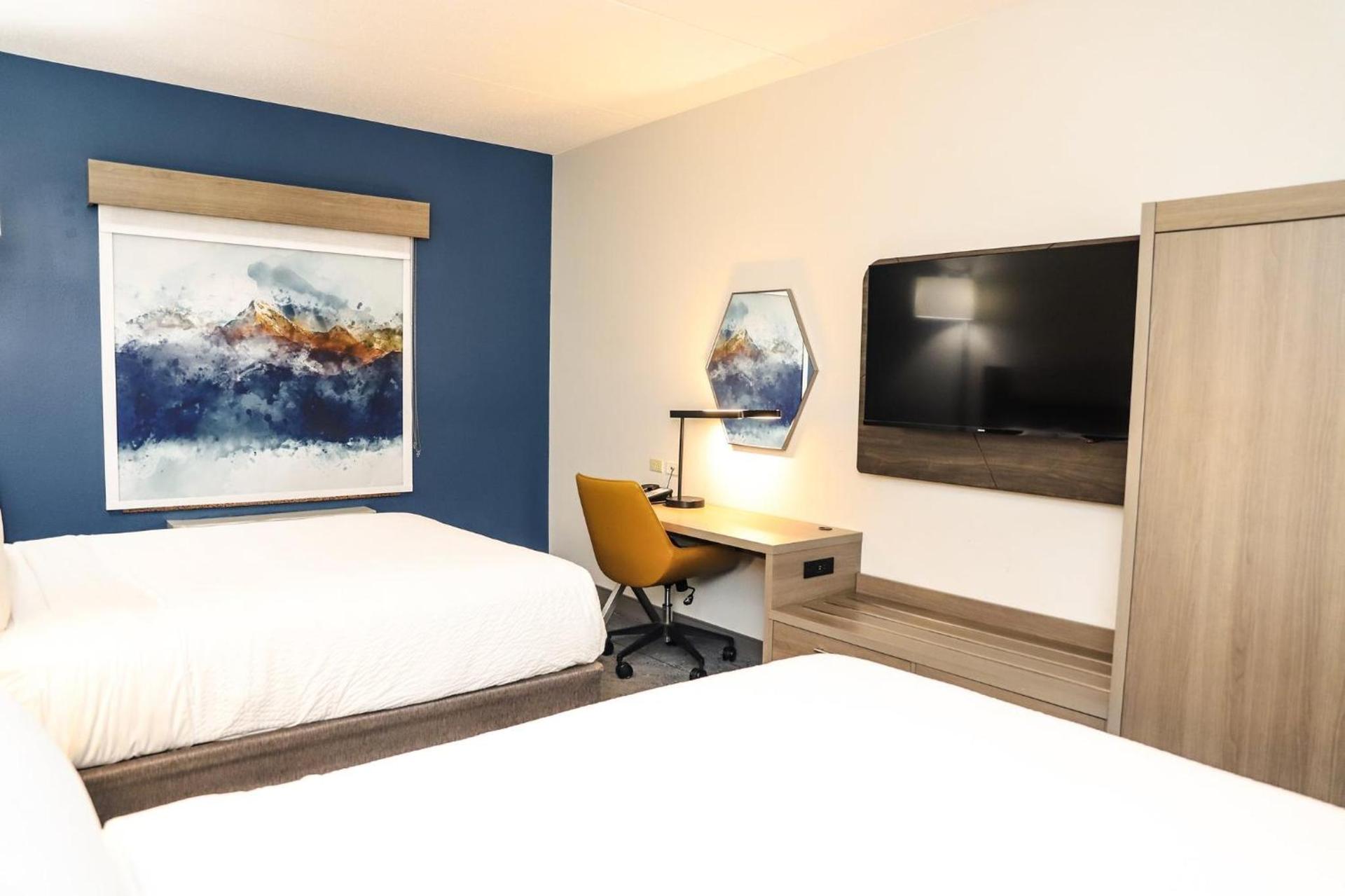 Holiday Inn Express & Suites Donegal by IHG photo 51