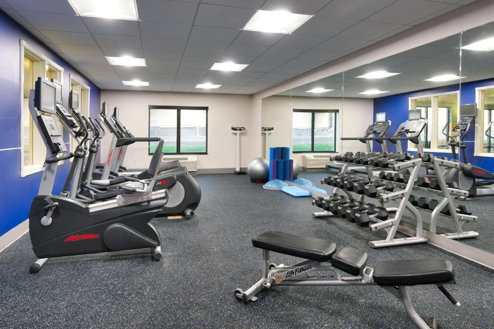 Holiday Inn Express and Suites Helena by IHG photo 23