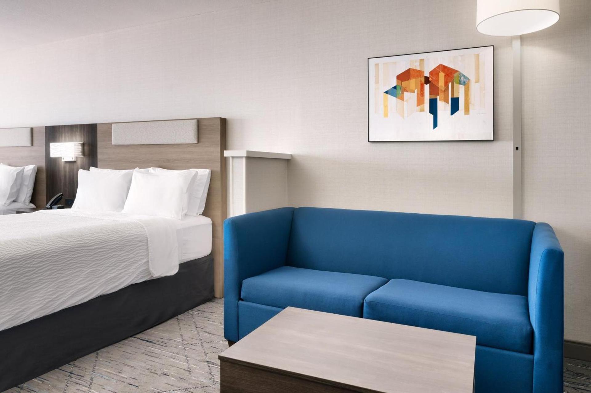Holiday Inn Express and Suites Helena by IHG photo 56