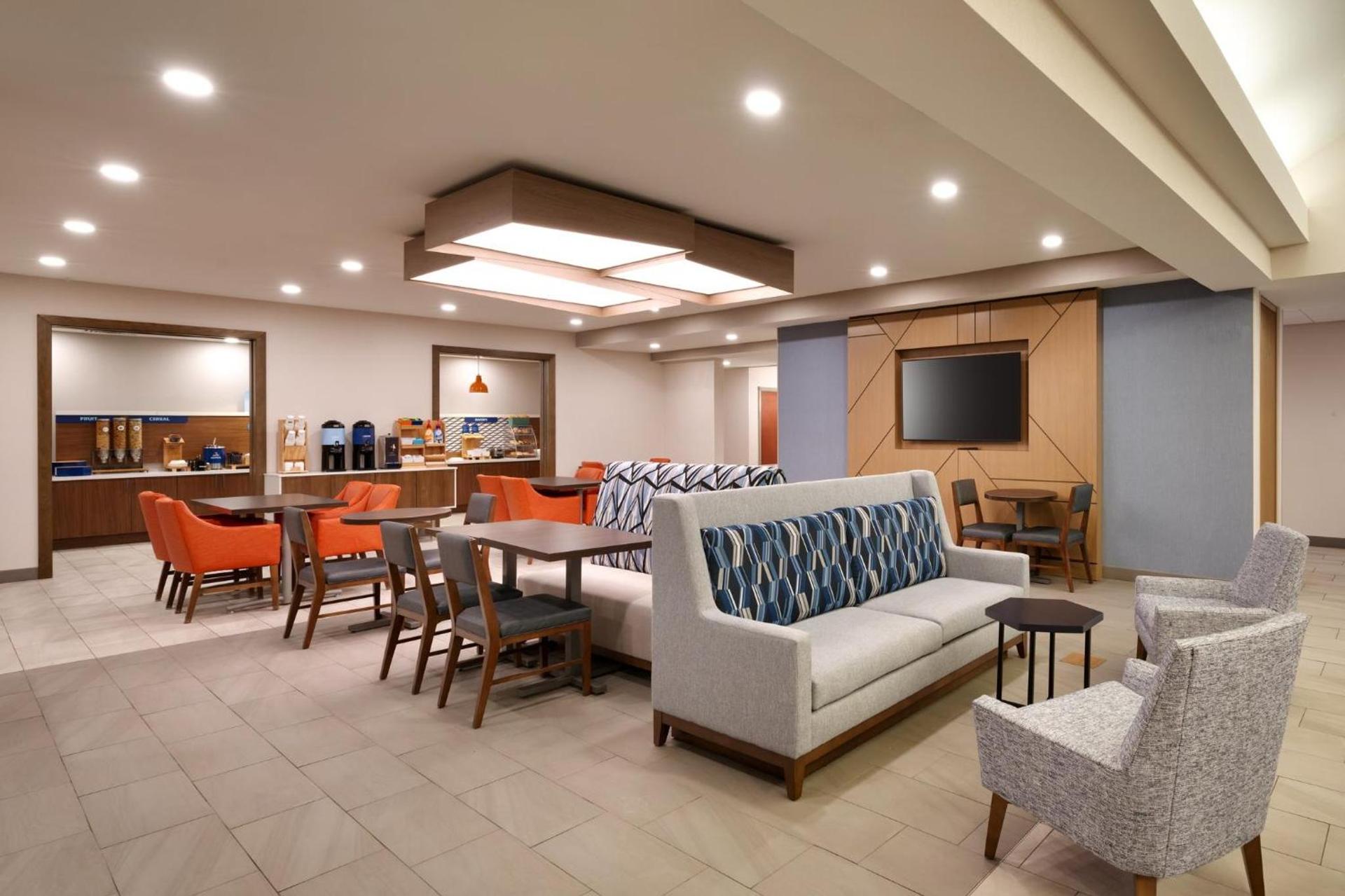 Holiday Inn Express and Suites Helena by IHG photo 30