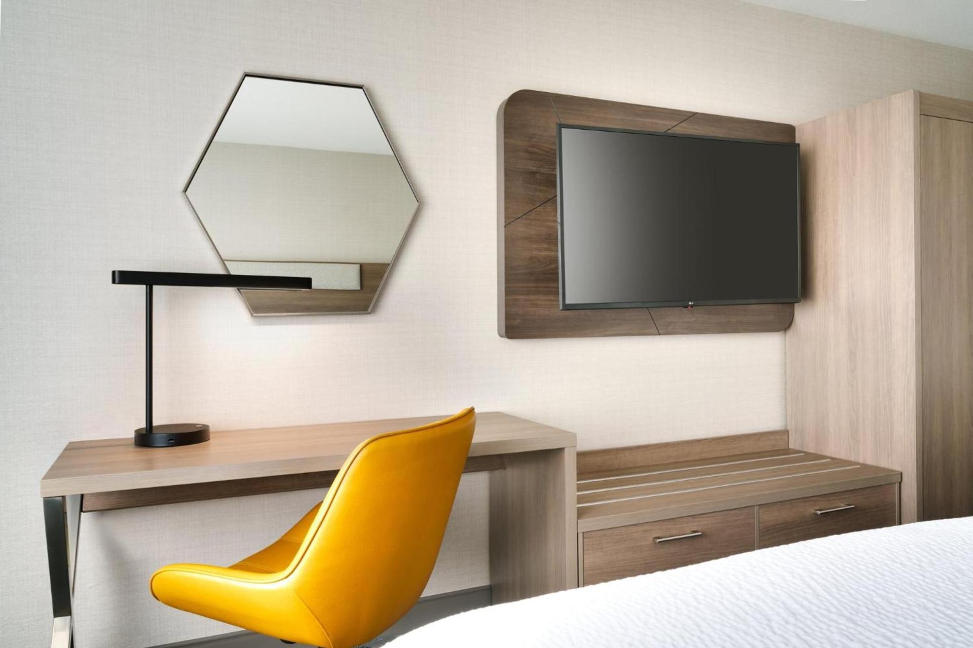 Holiday Inn Express and Suites Helena by IHG photo 34