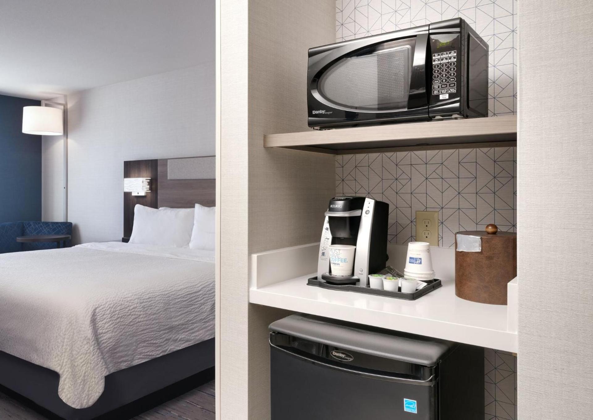 Holiday Inn Express and Suites Helena by IHG photo 39