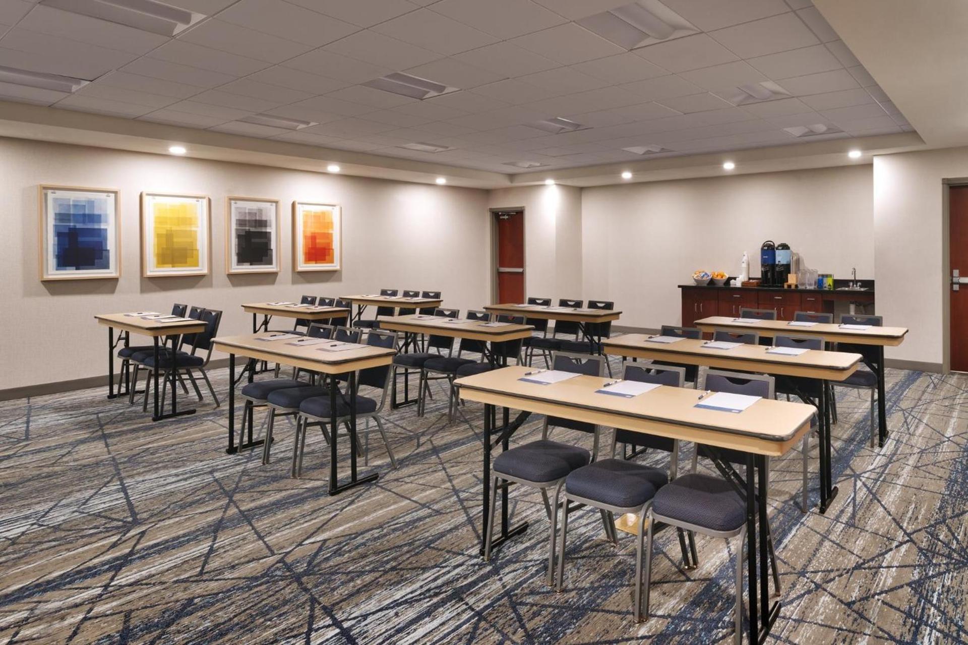 Holiday Inn Express and Suites Helena by IHG photo 53
