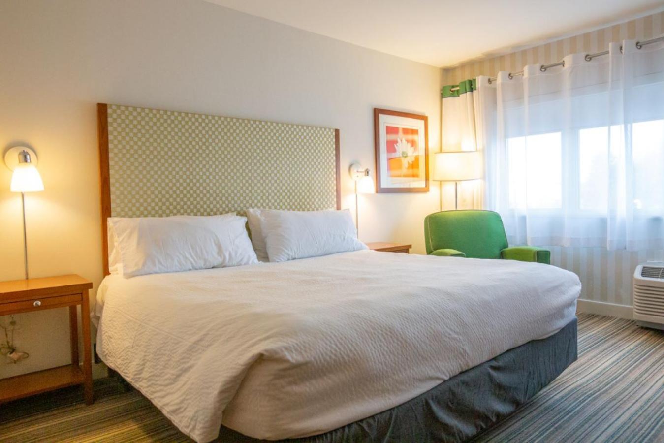 Holiday Inn Express Columbus Airport Easton photo 18