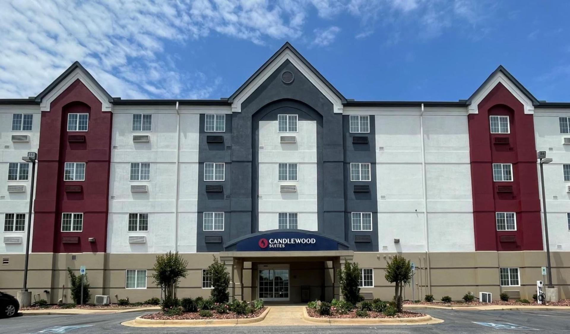 Candlewood Suites Tuscaloosa by IHG photo 1
