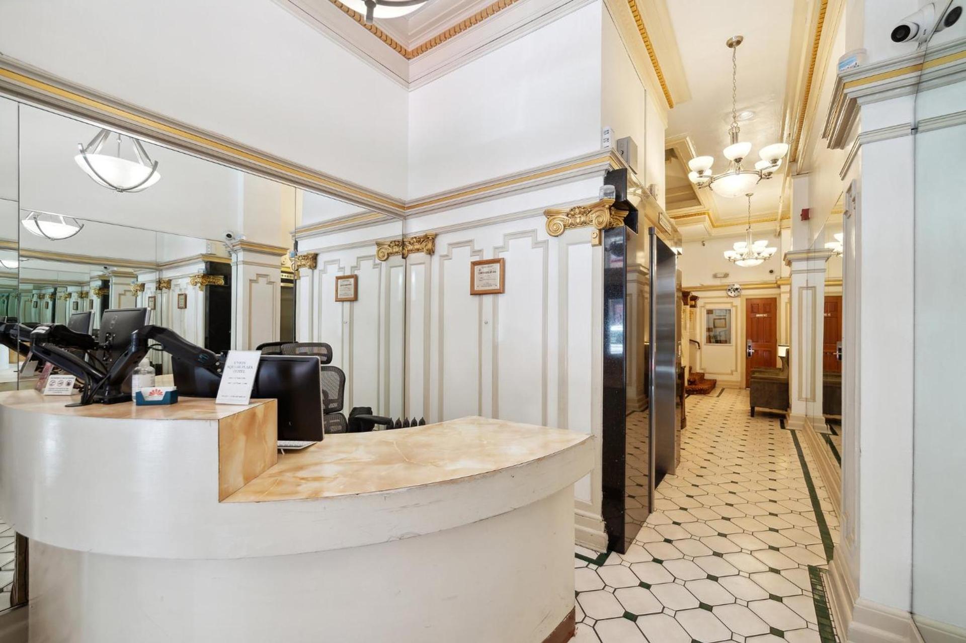 Union Square Plaza Hotel photo 27