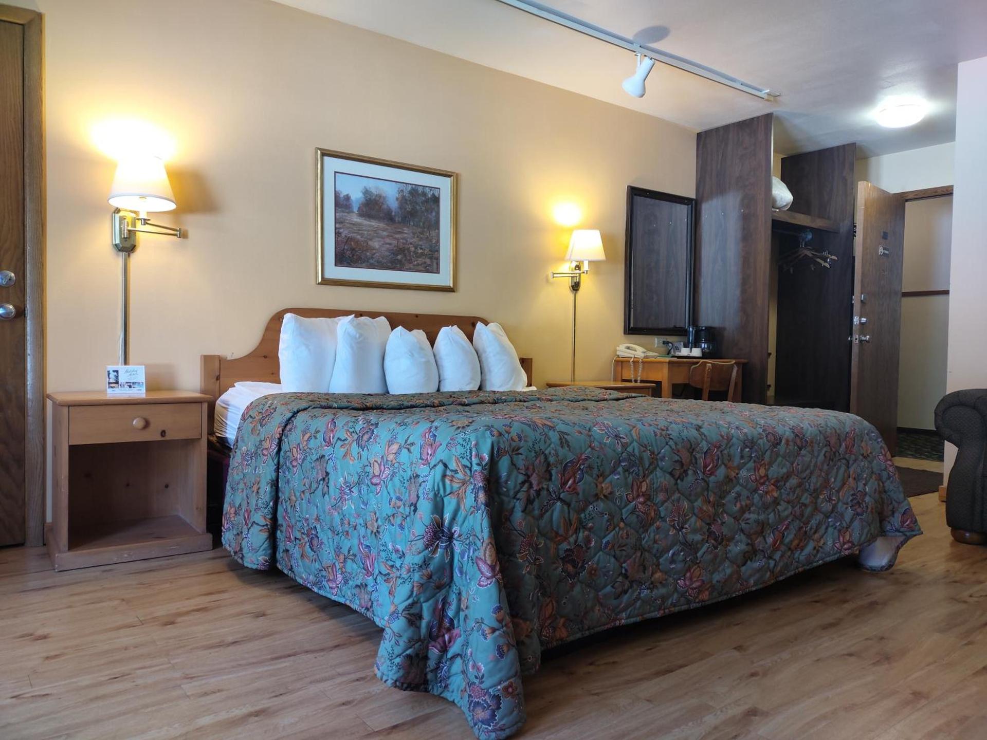 Holiday Acres Resort photo 44