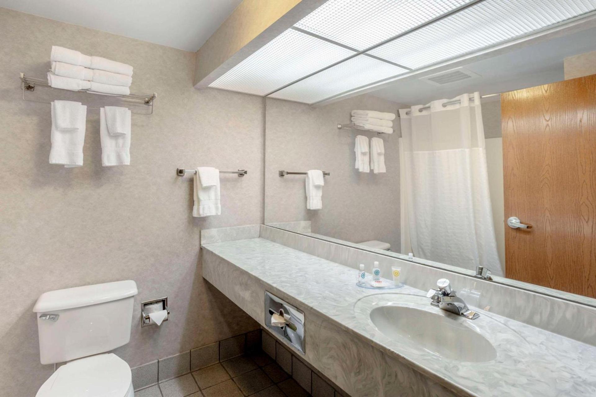 Comfort Inn Huntingdon photo 5