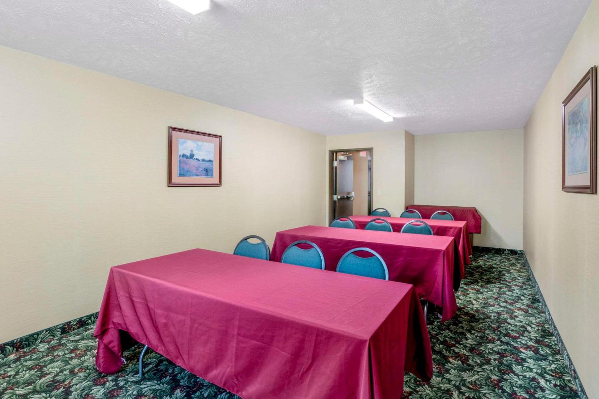 Comfort Inn Huntingdon photo 29