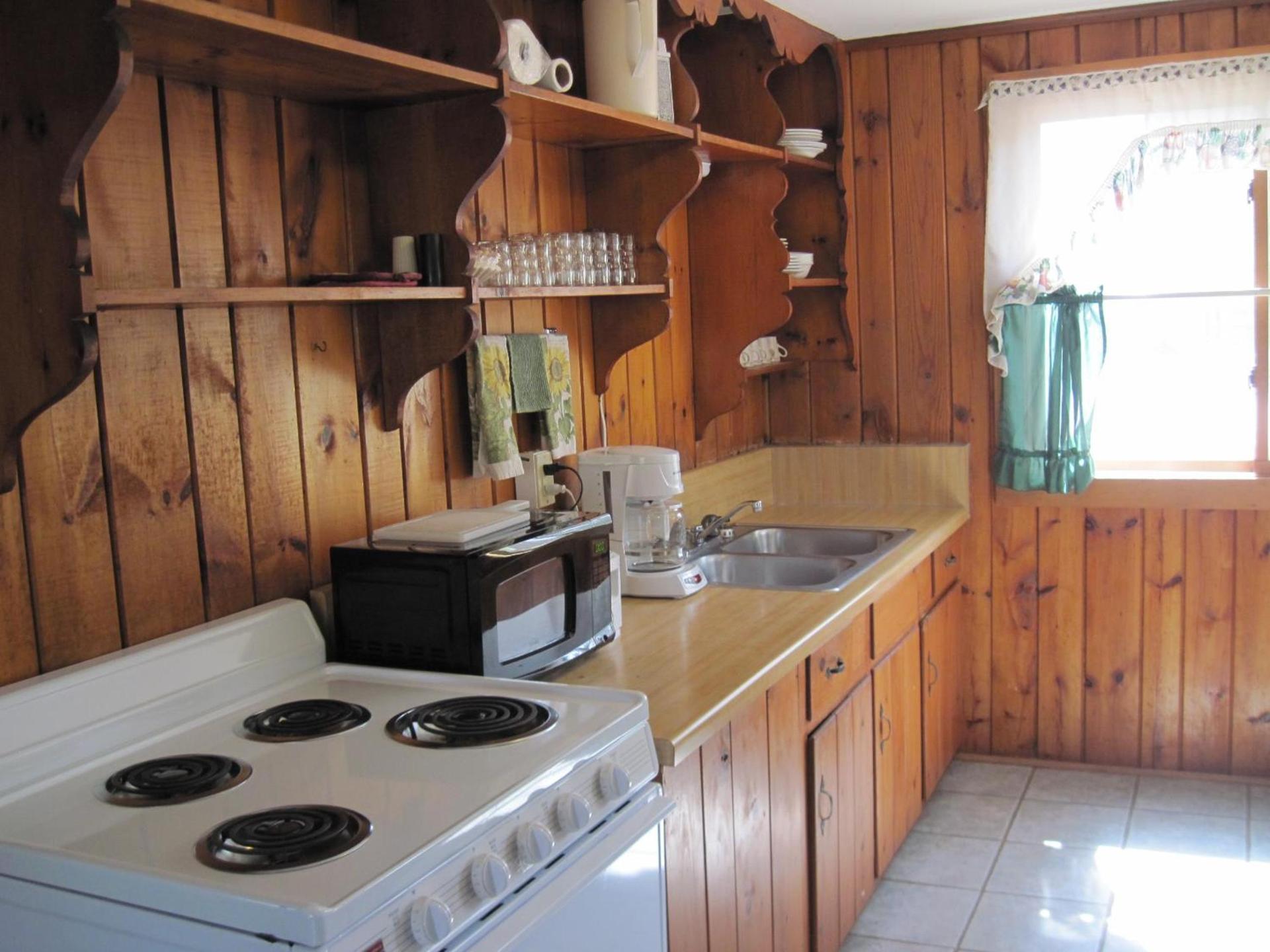 Holiday Acres Resort photo 16