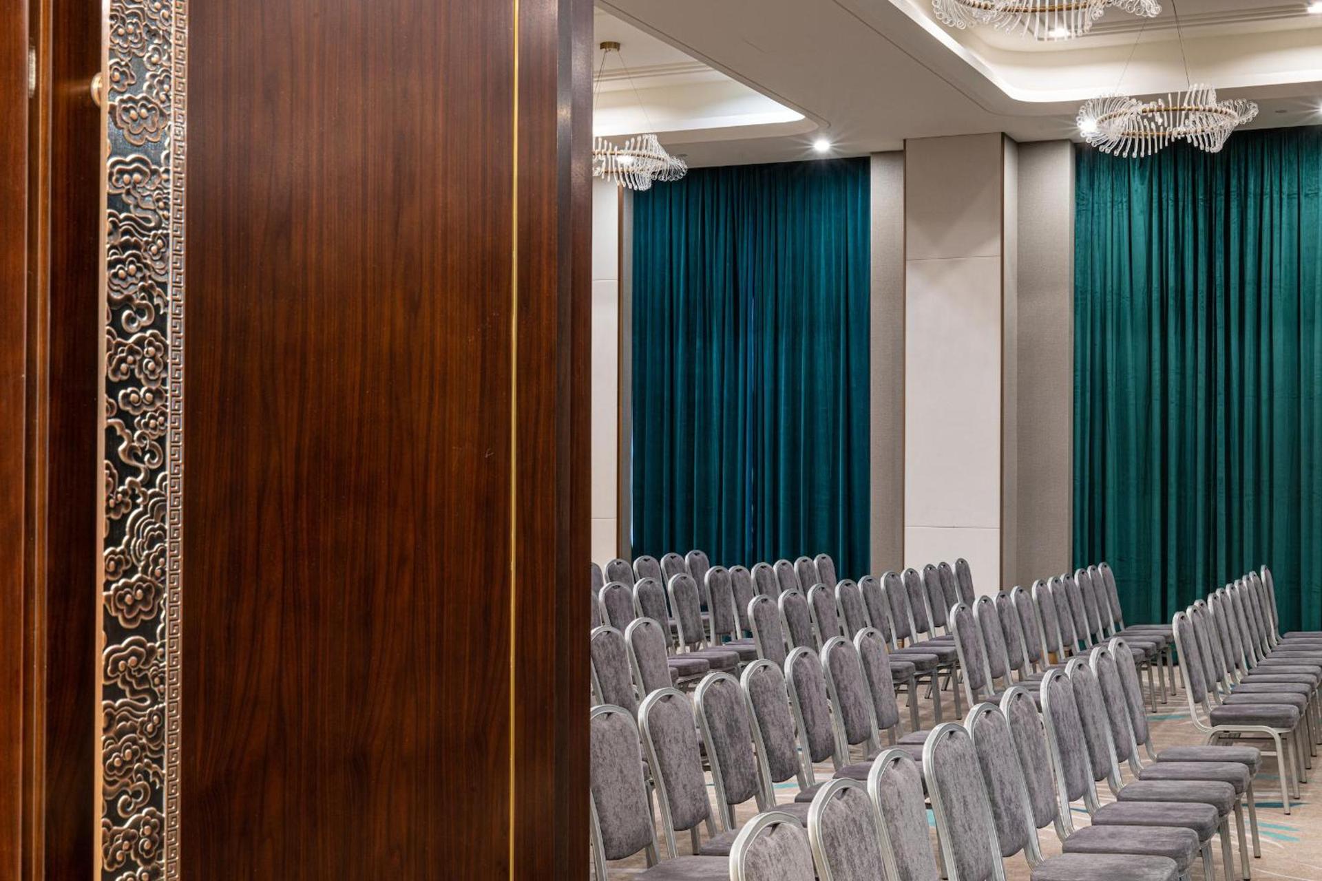 Blossom Hotel Houston, Curio Collection by Hilton photo 36