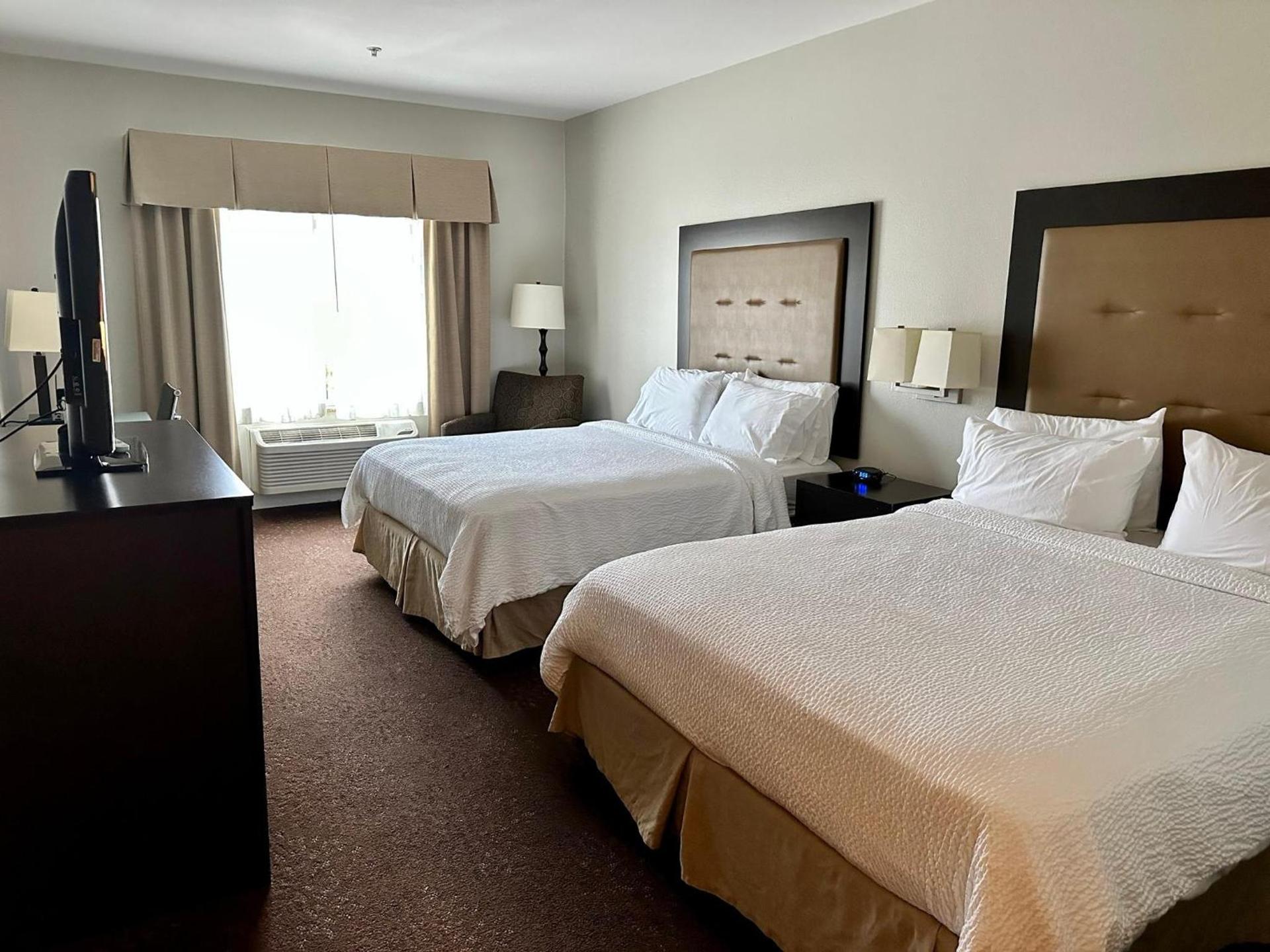 Holiday Inn Express Vancouver North by IHG photo 15