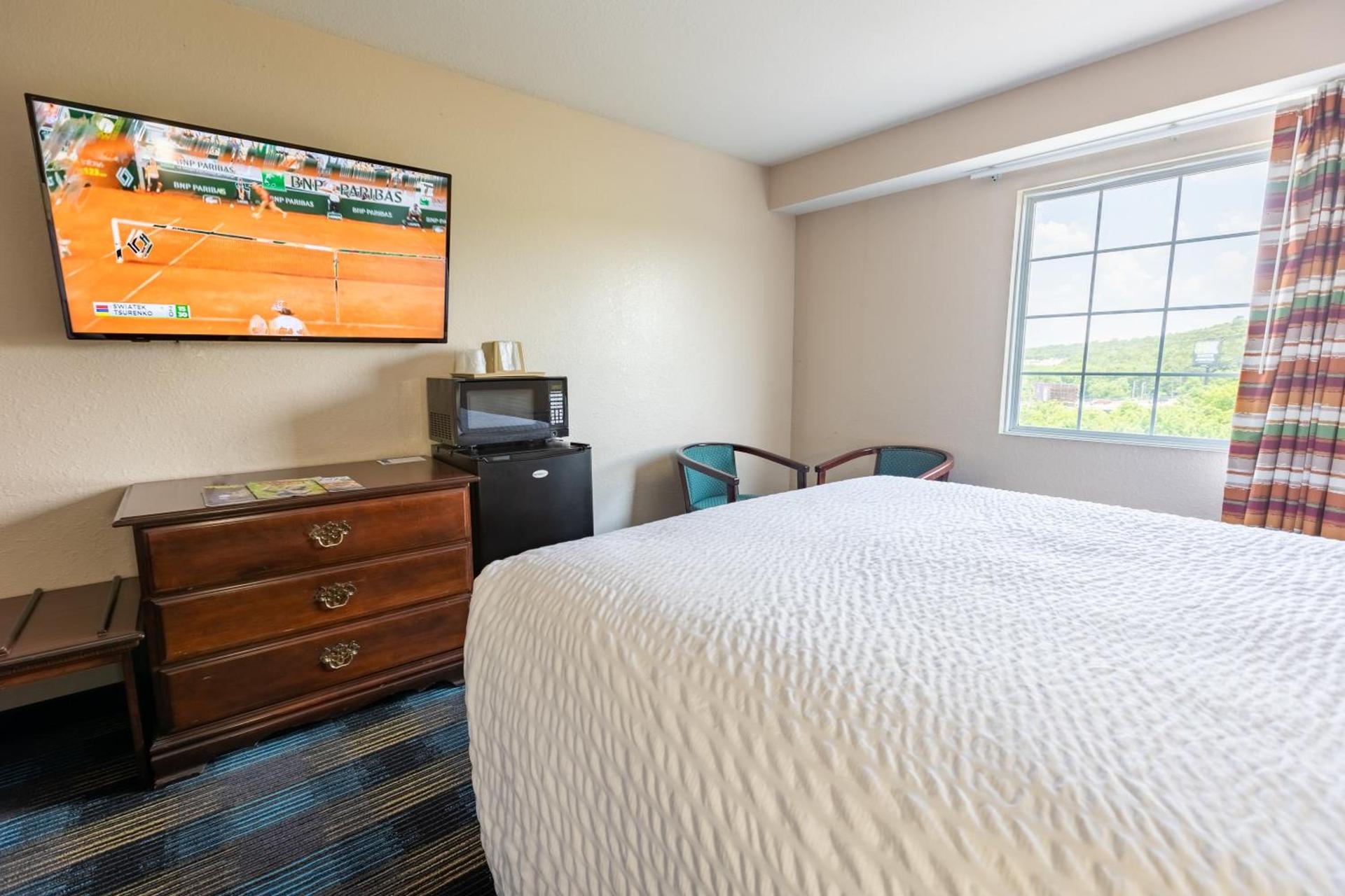 Rosebud Inn photo 58