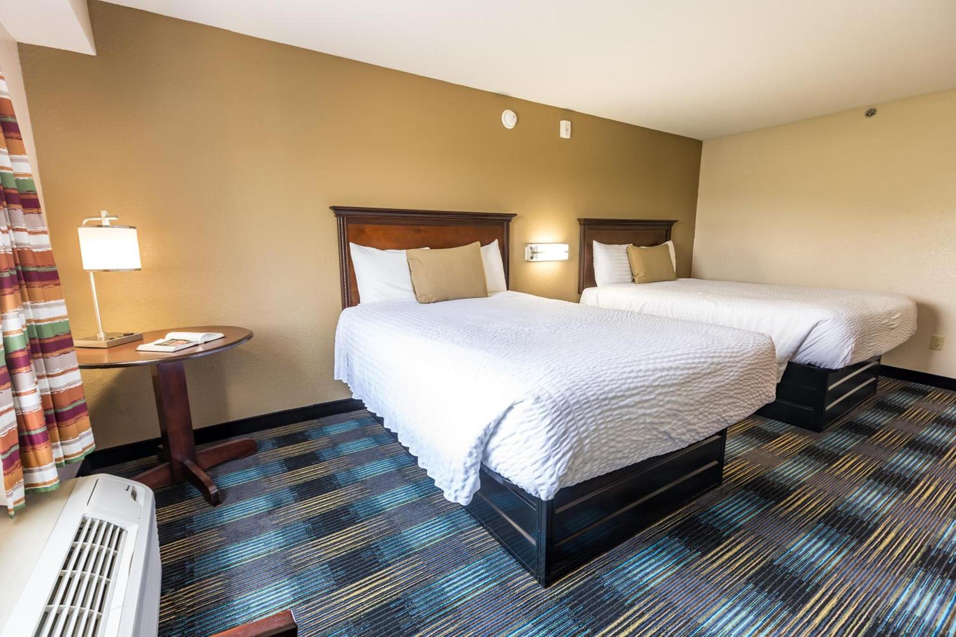 Rosebud Inn photo 55