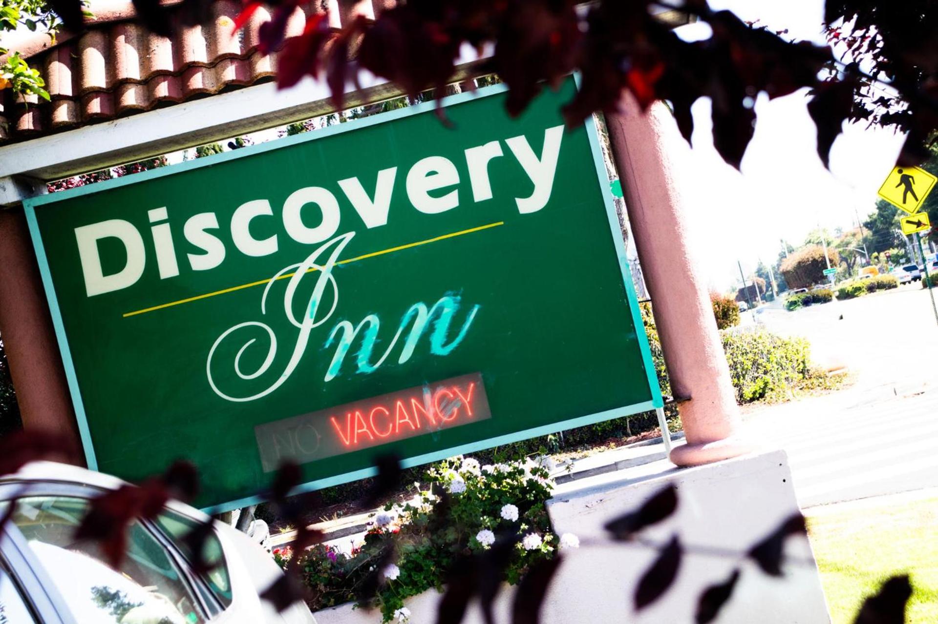 Discovery Inn photo 37