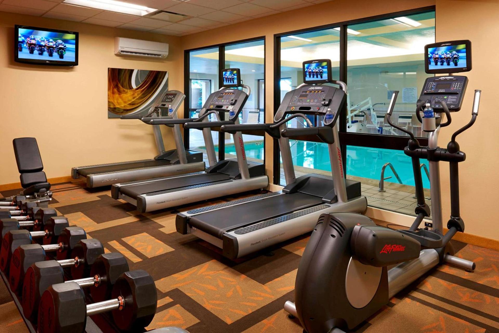 Best Western Plus Elgin - Chicago photo 15