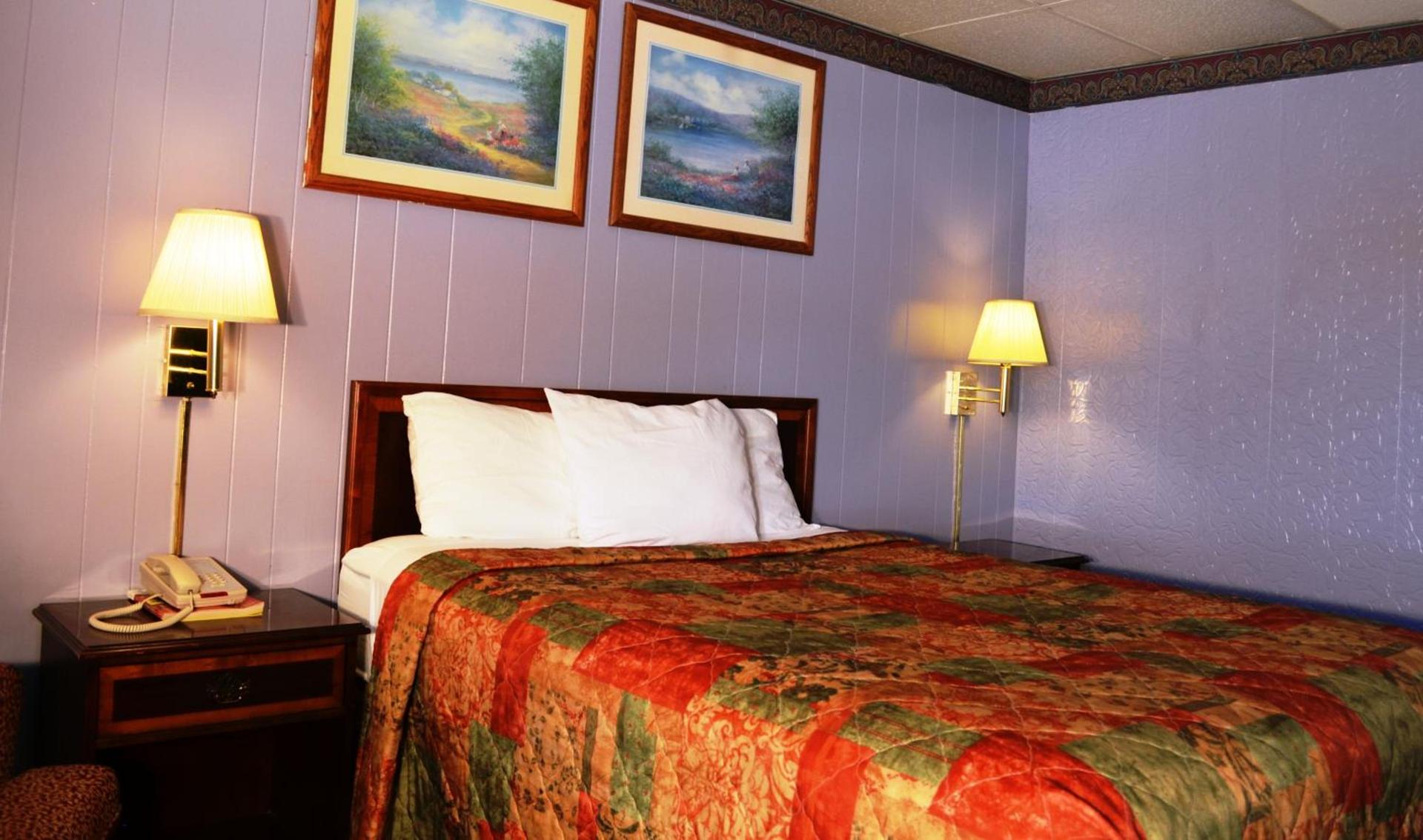 Economy Inn Bluefield photo 7