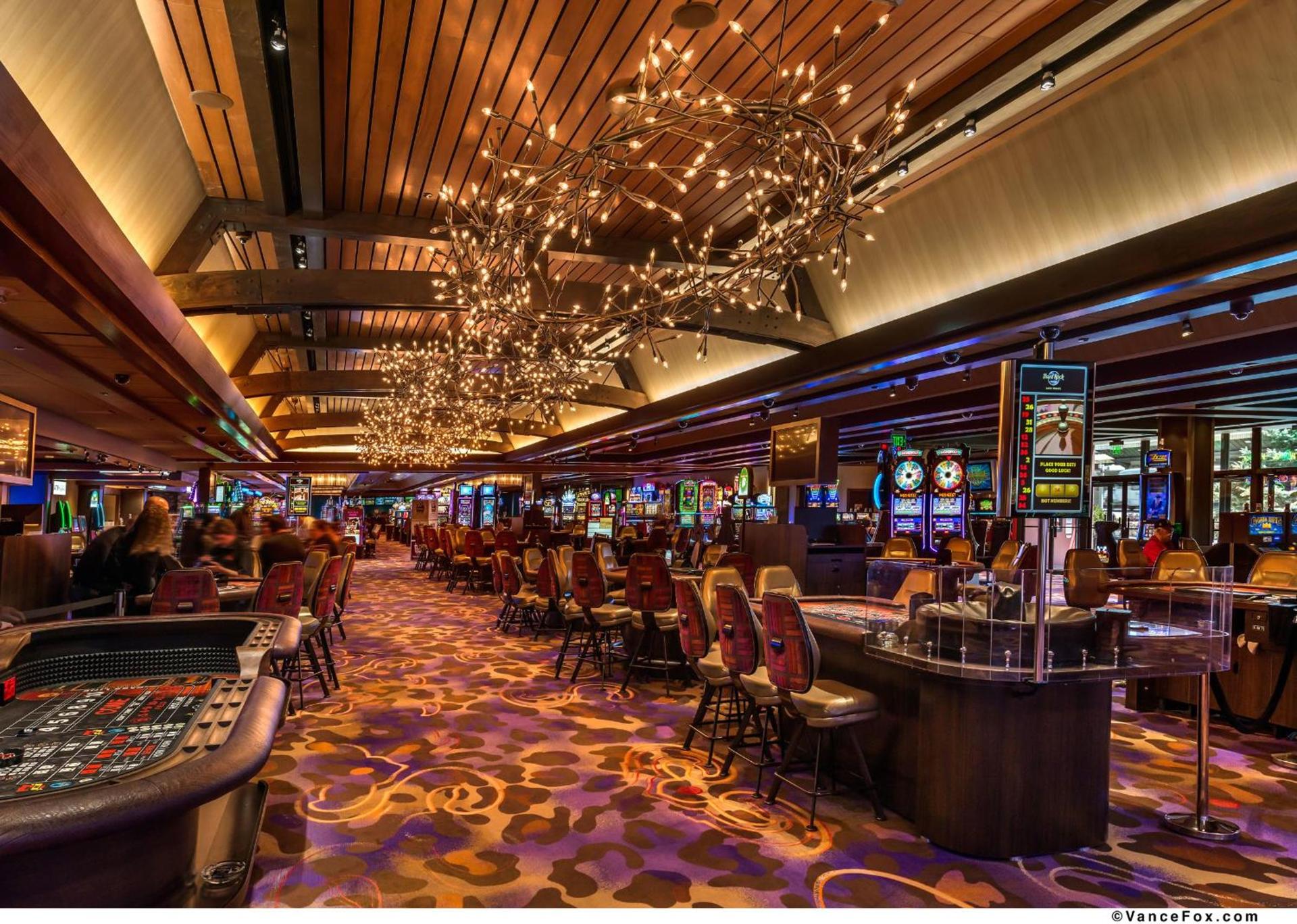 Golden Nugget Lake Tahoe photo 15