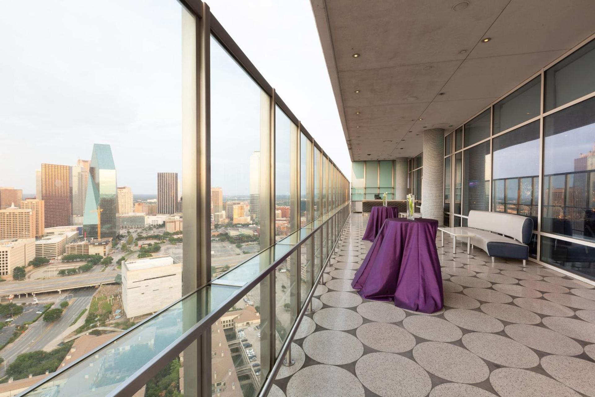 W Dallas photo 35