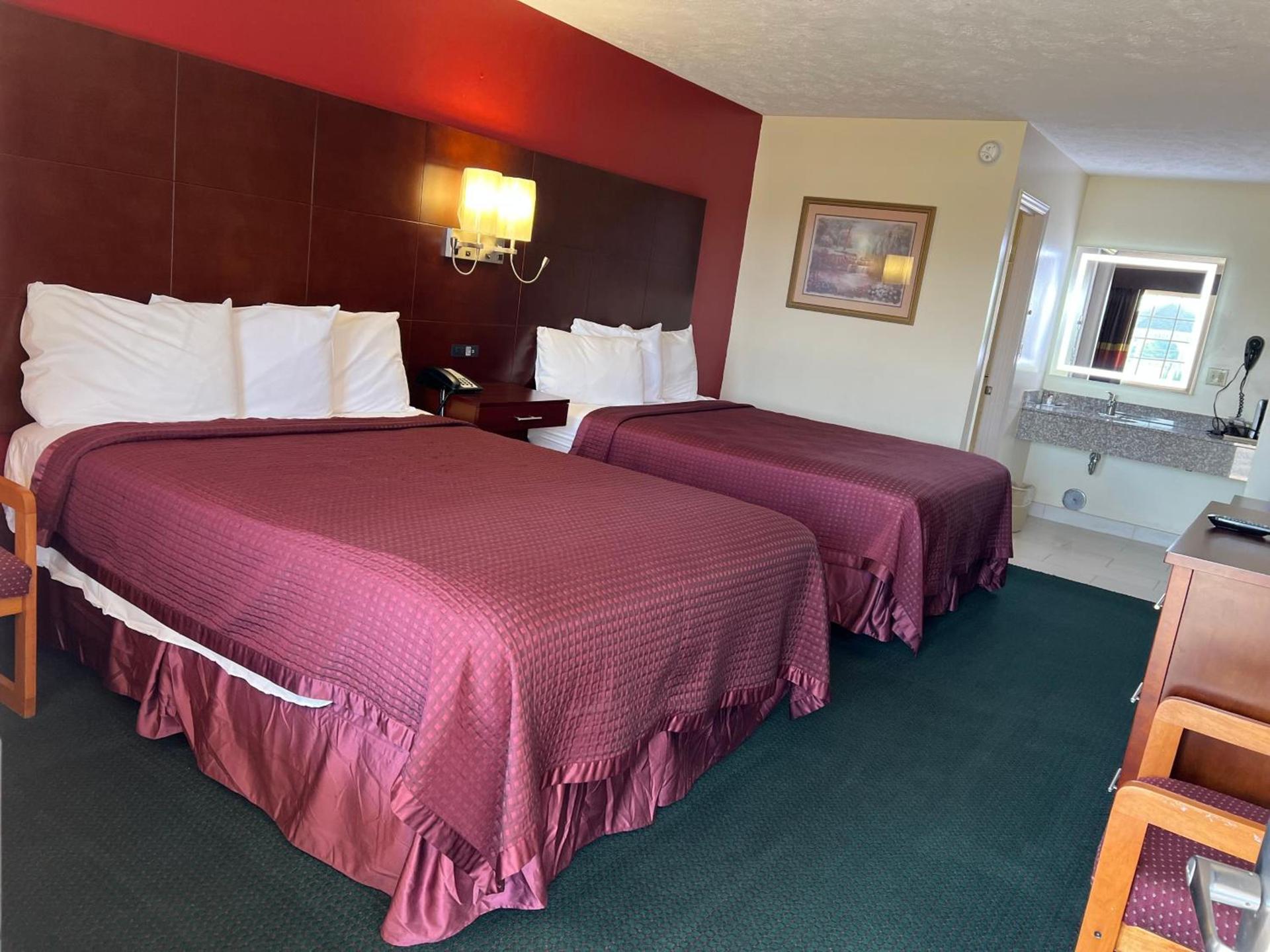 Surry Inn - Dobson - I-77 - Exit 93 photo 25
