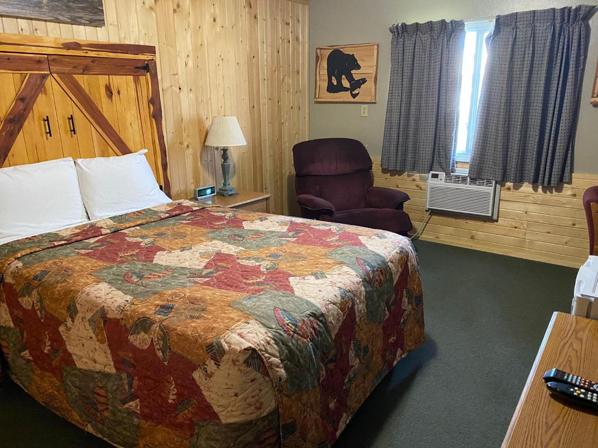 Celebrity Inn photo 3