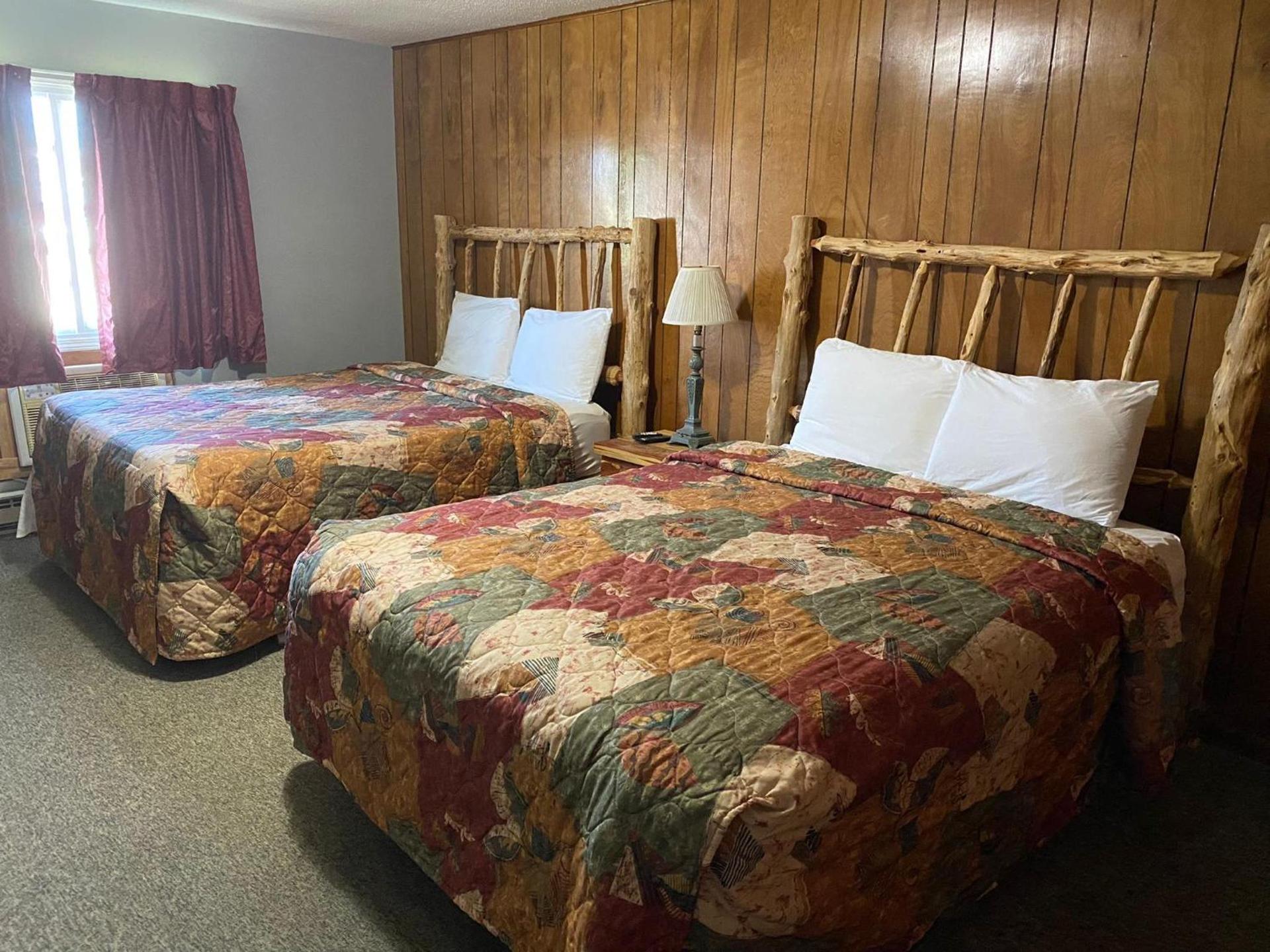 Celebrity Inn photo 2