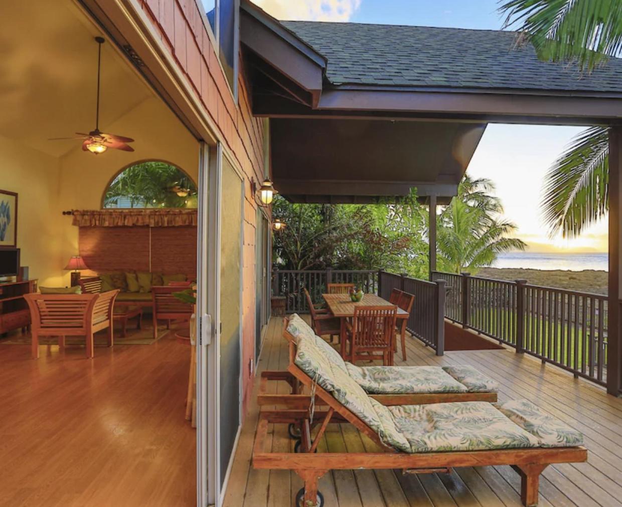 Beachfront Villa North Shore Oahu photo 14