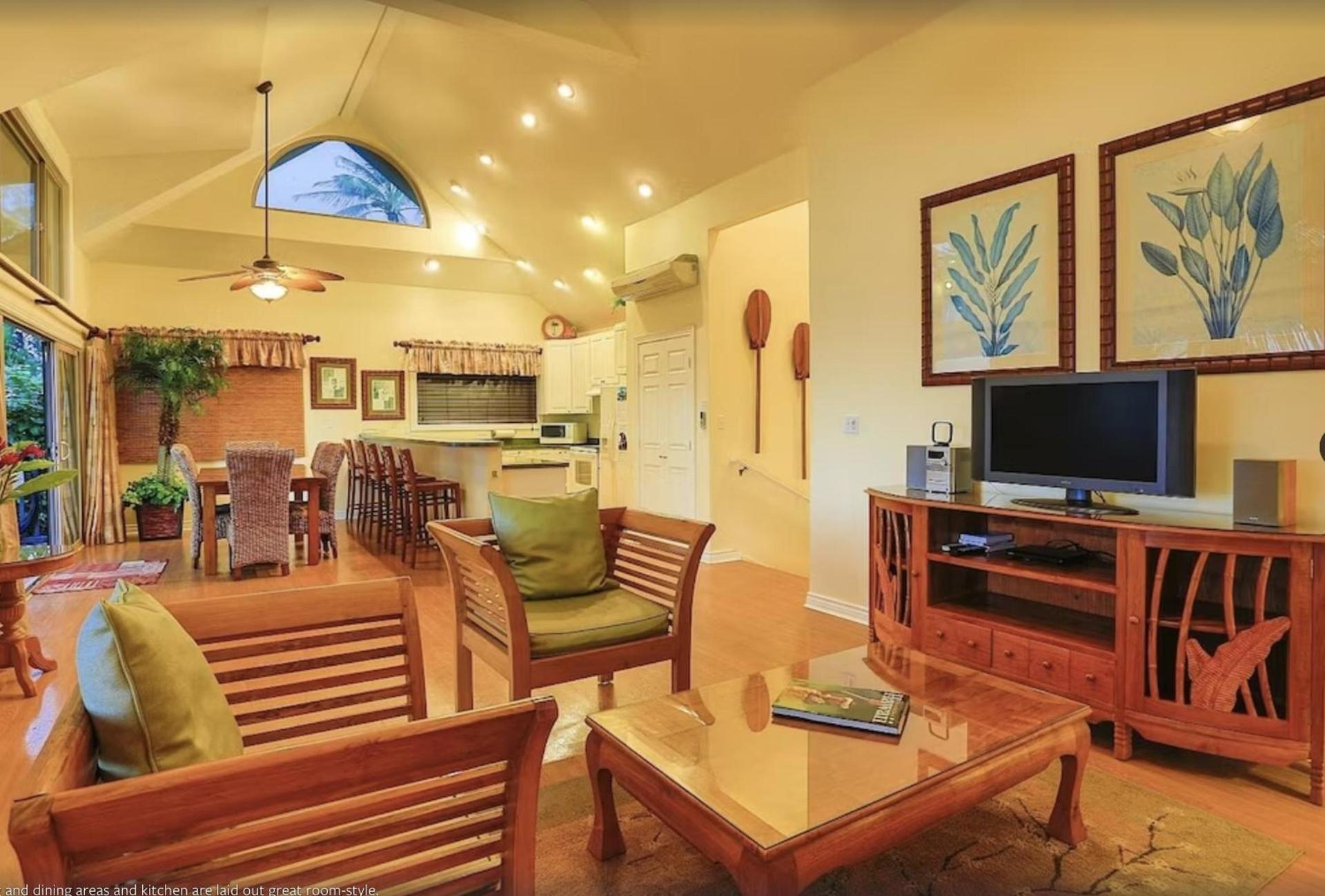 Beachfront Villa North Shore Oahu photo 4