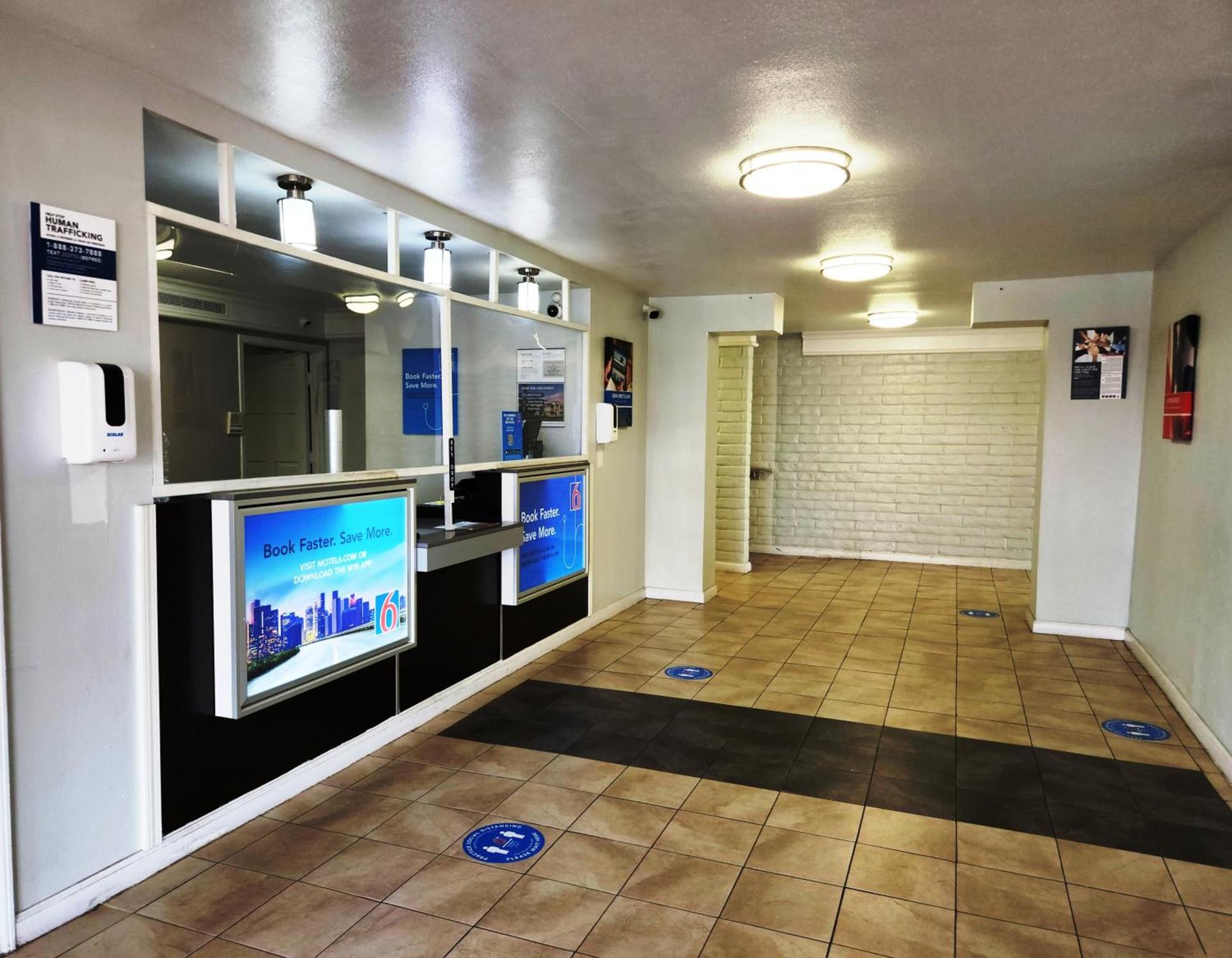 Studio 6 Baytown, Tx - Garth Road photo 35