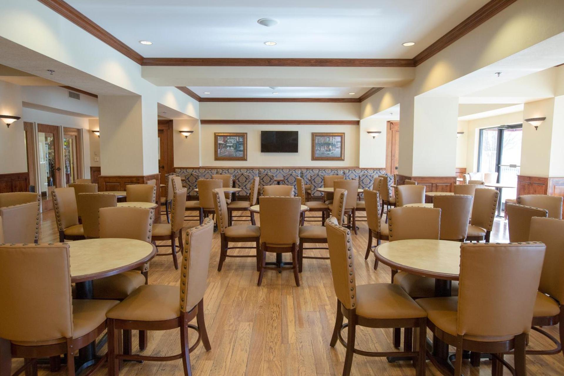 Music Road Resort Hotel and Inn photo 41