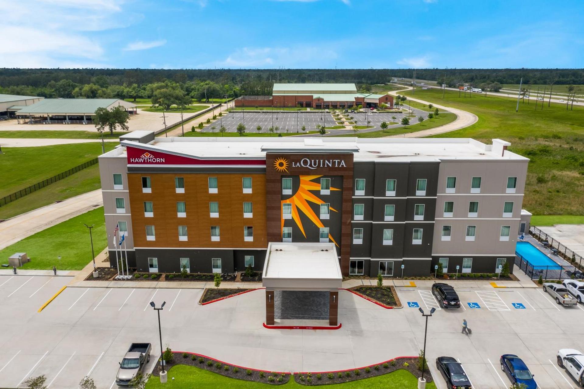 Hawthorn Extended Stay by Wyndham Sulphur Lake Charles photo 9