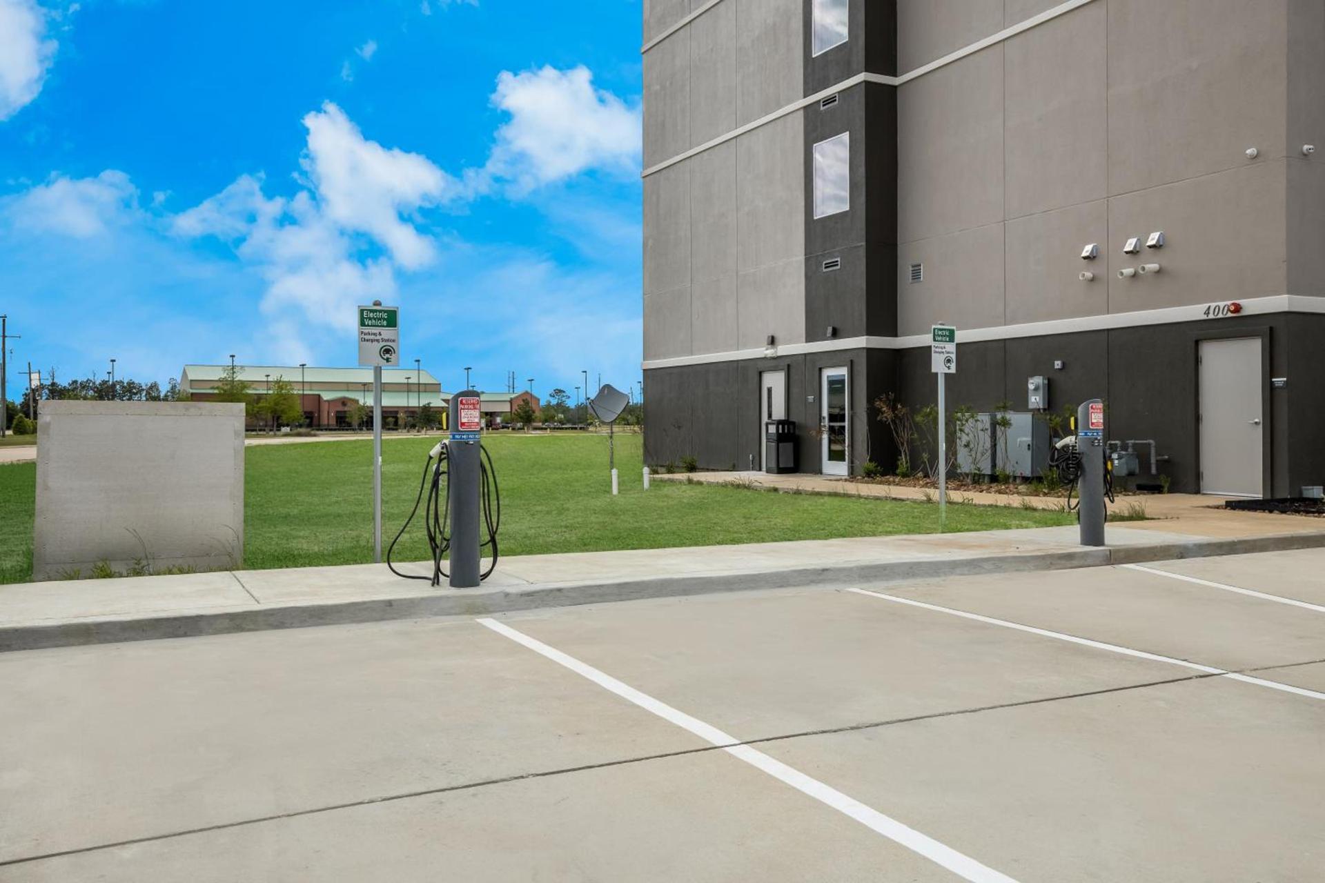 Hawthorn Extended Stay by Wyndham Sulphur Lake Charles photo 16