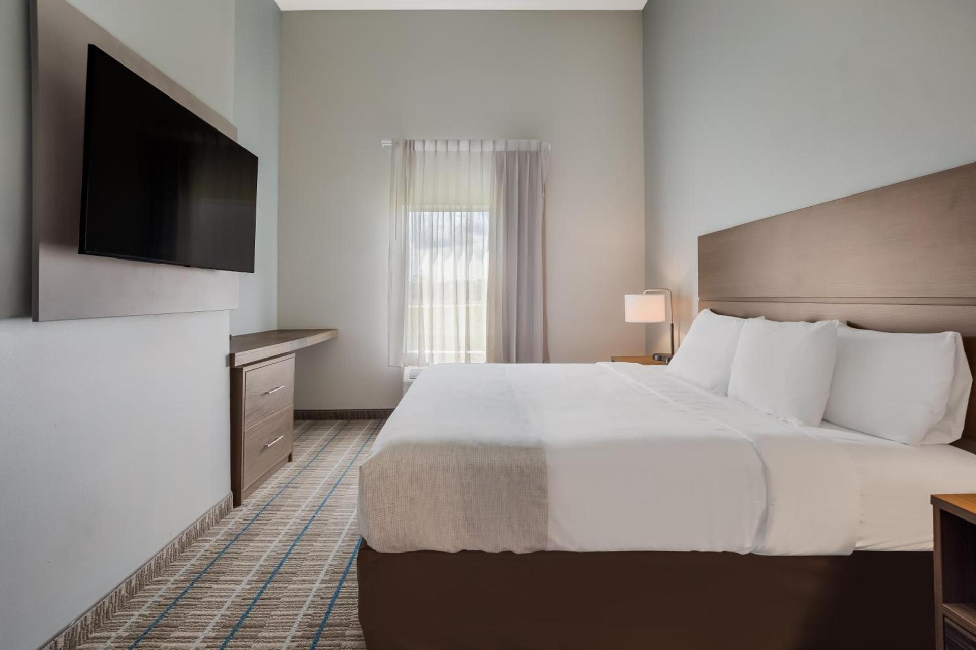 Hawthorn Extended Stay by Wyndham Sulphur Lake Charles photo 23