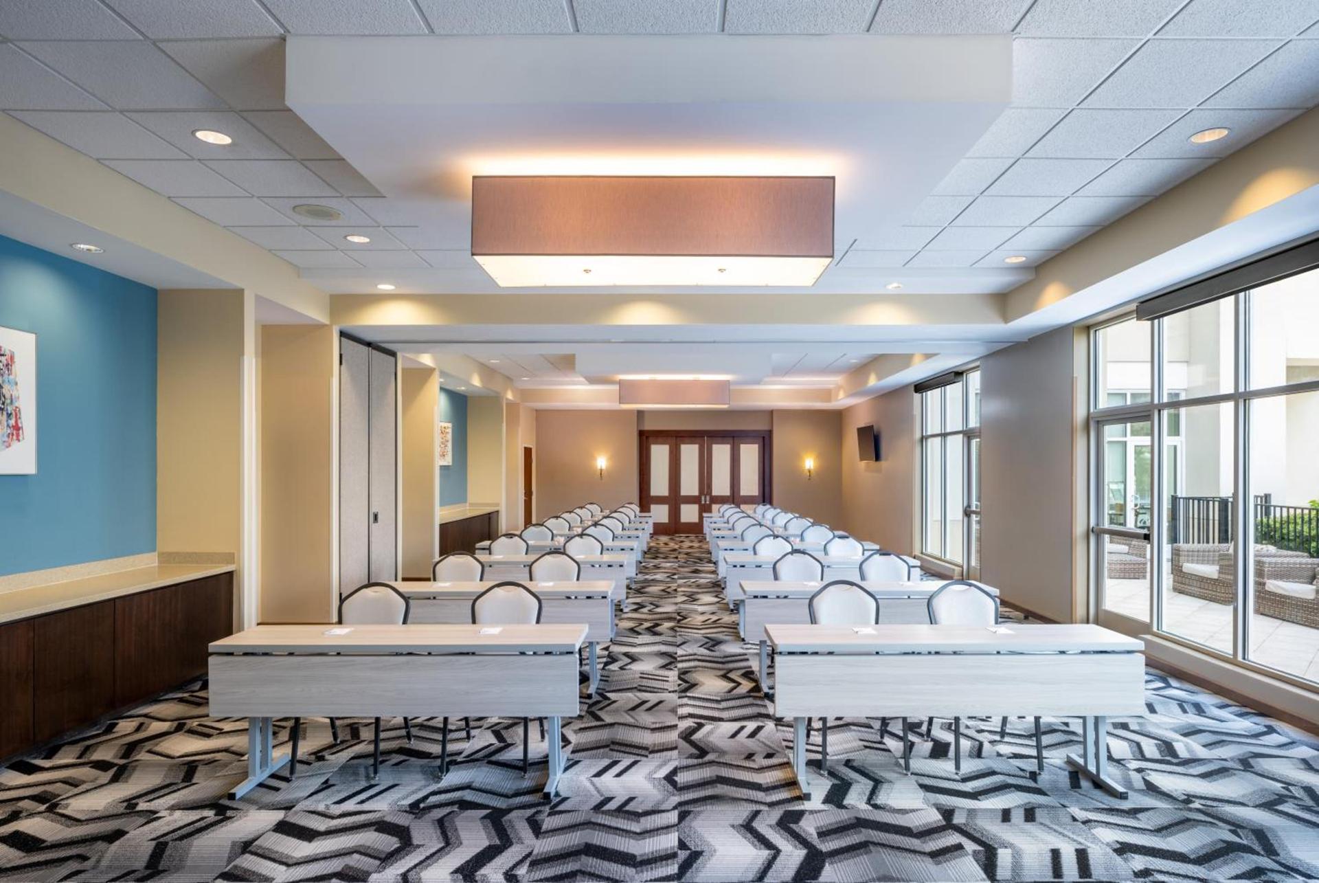 SpringHill Suites by Marriott Orlando at FLAMINGO CROSSINGS Town Center-Western Entrance photo 52