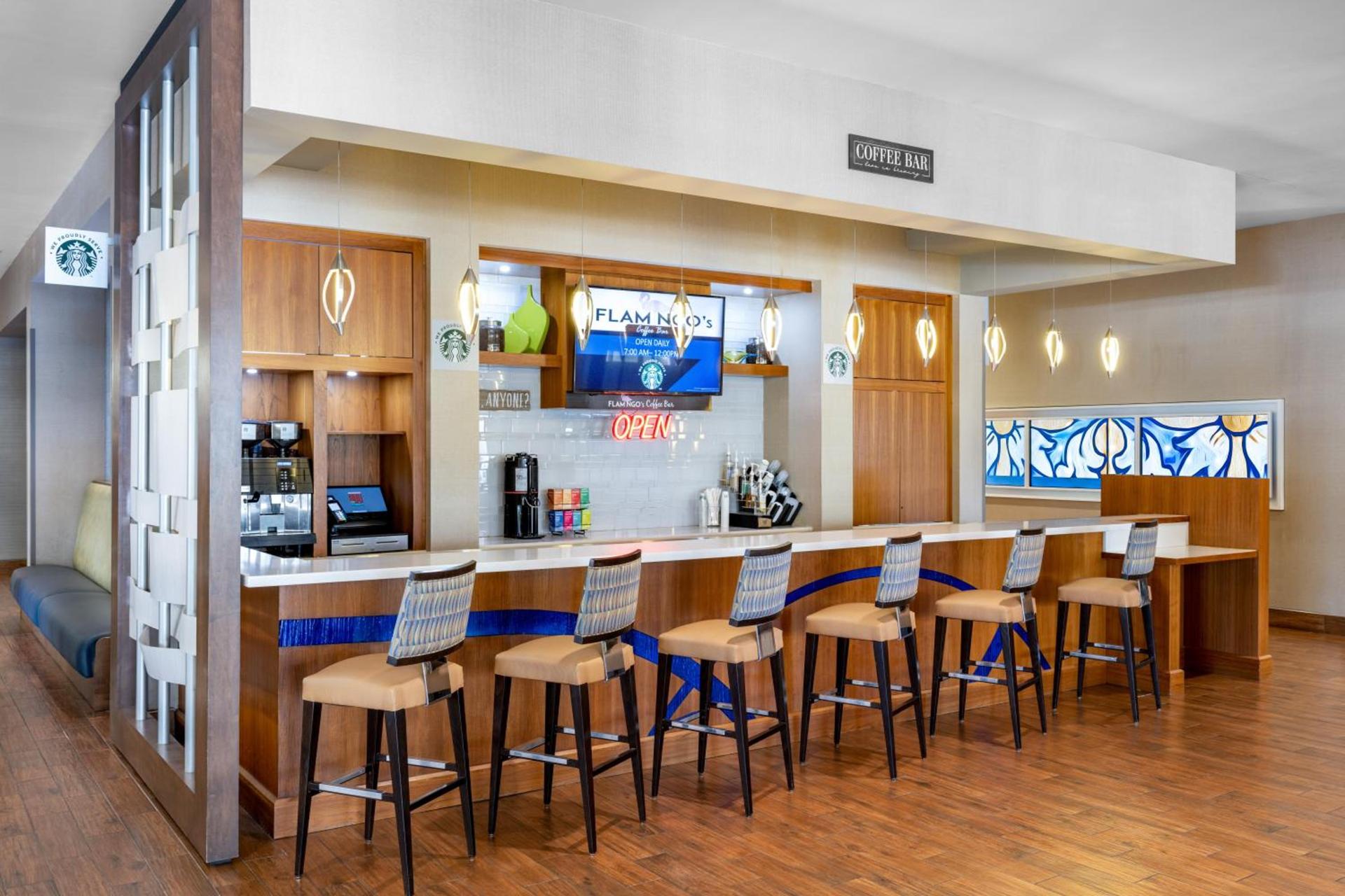 TownePlace Suites Orlando at FLAMINGO CROSSINGS Town Center, Western Entrance photo 50