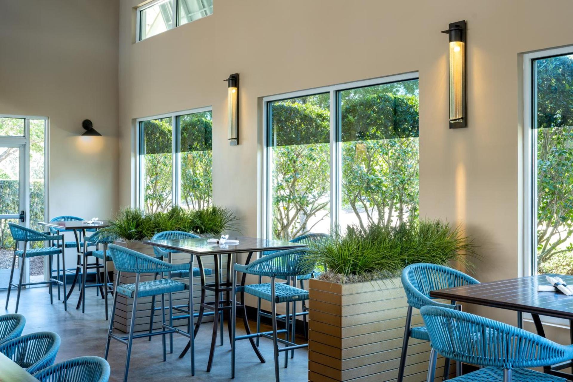 SpringHill Suites by Marriott Orlando at FLAMINGO CROSSINGS Town Center-Western Entrance photo 59