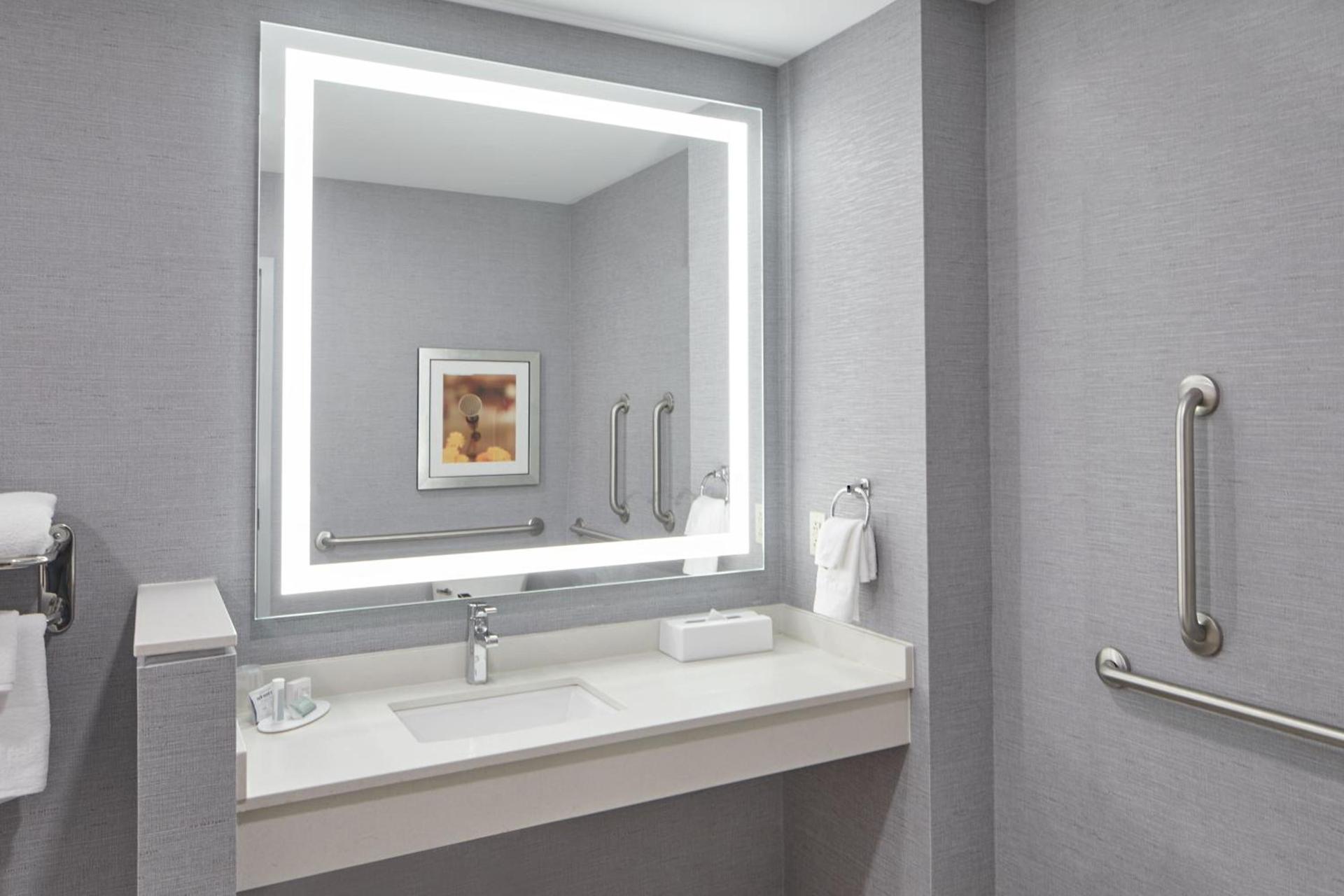 Fairfield Inn and Suites by Marriott Nashville Downtown/The Gulch photo 13