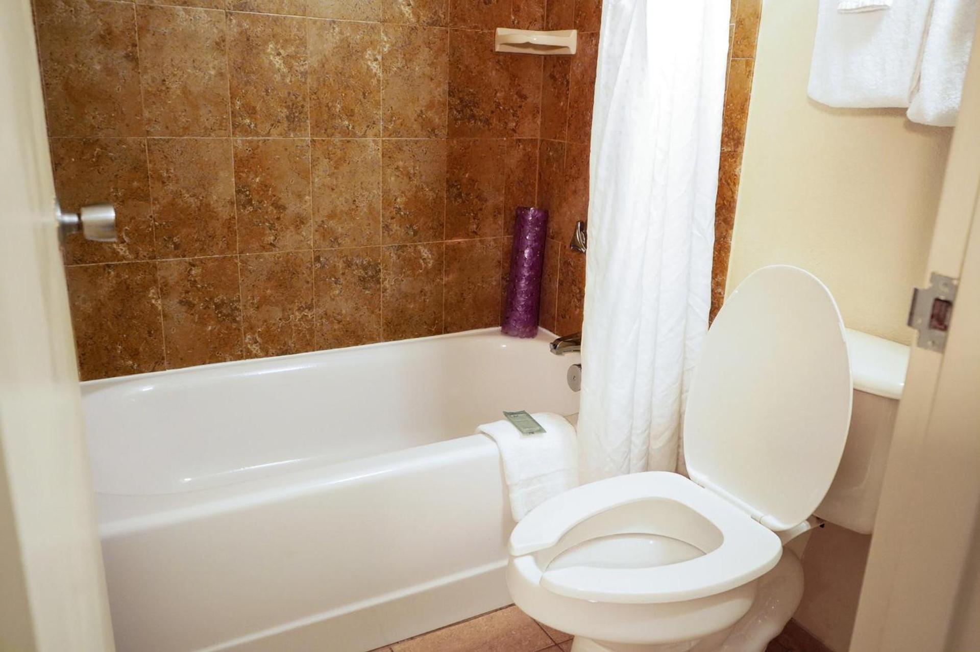 Rosen Inn Closest to Universal photo 24
